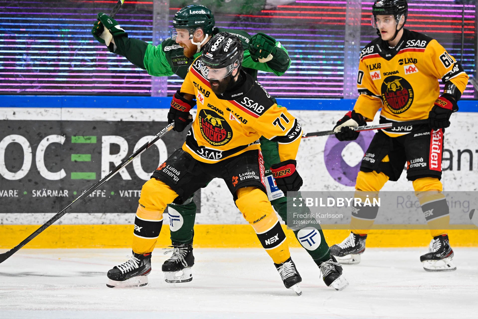 Färjestads Pontus Widerström och Luleås Linus Fröberg