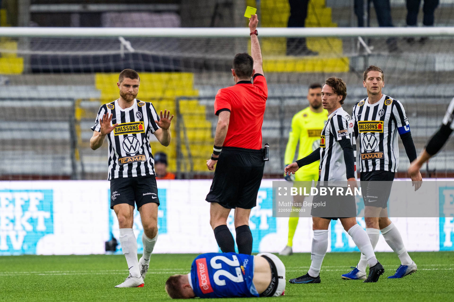 Landskronas Erik Hedenquist varnas av Domare Enzo Vesprini