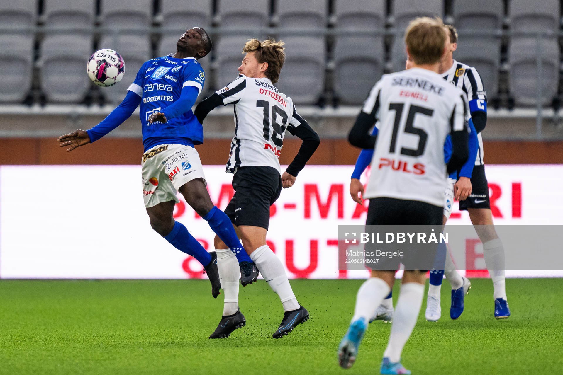 Norrbys Bubacarr Jobe och Landskronas Filip Ottosson