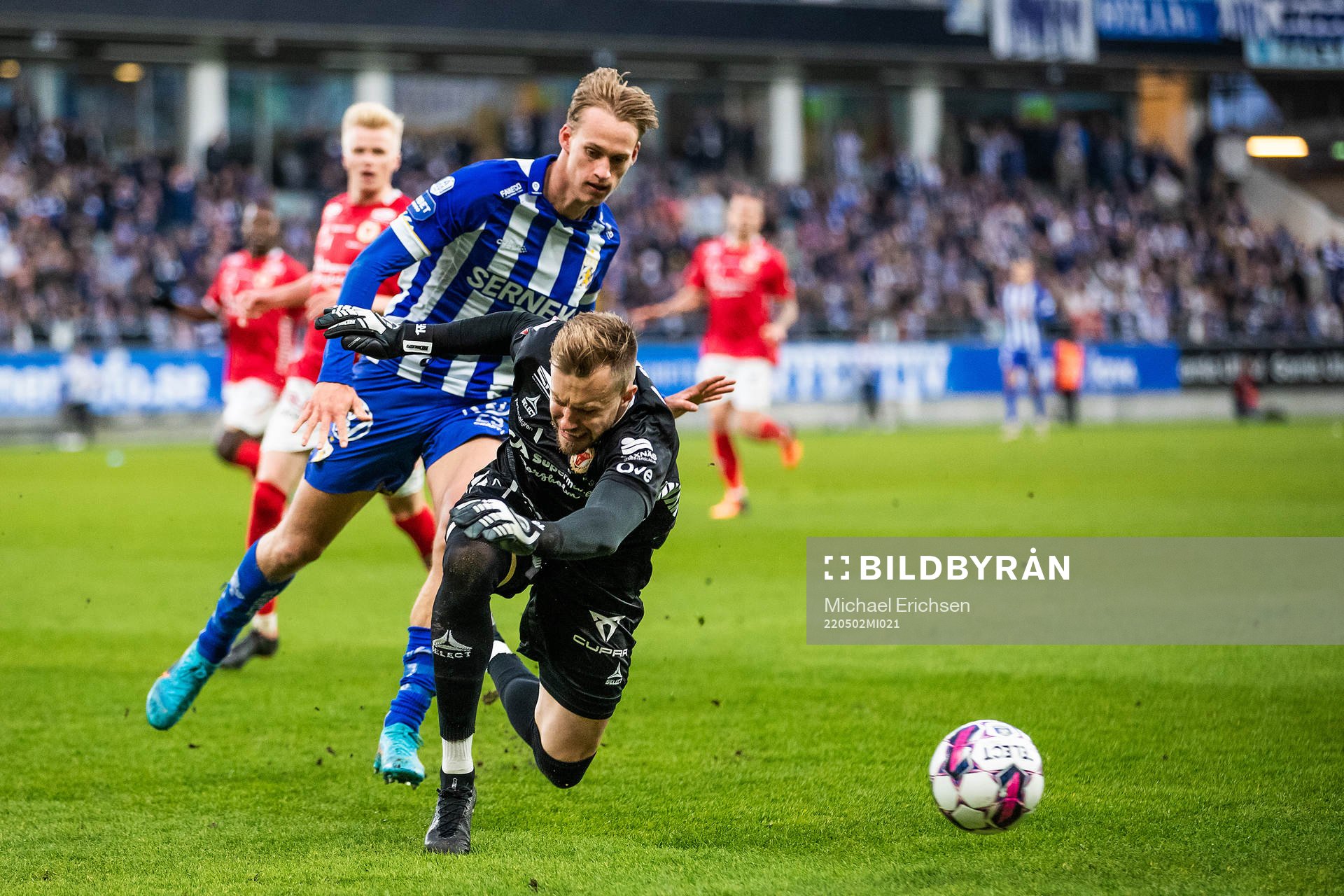 IFK Göteborgs Oscar Vilhelmsson och Kalmars målvakt