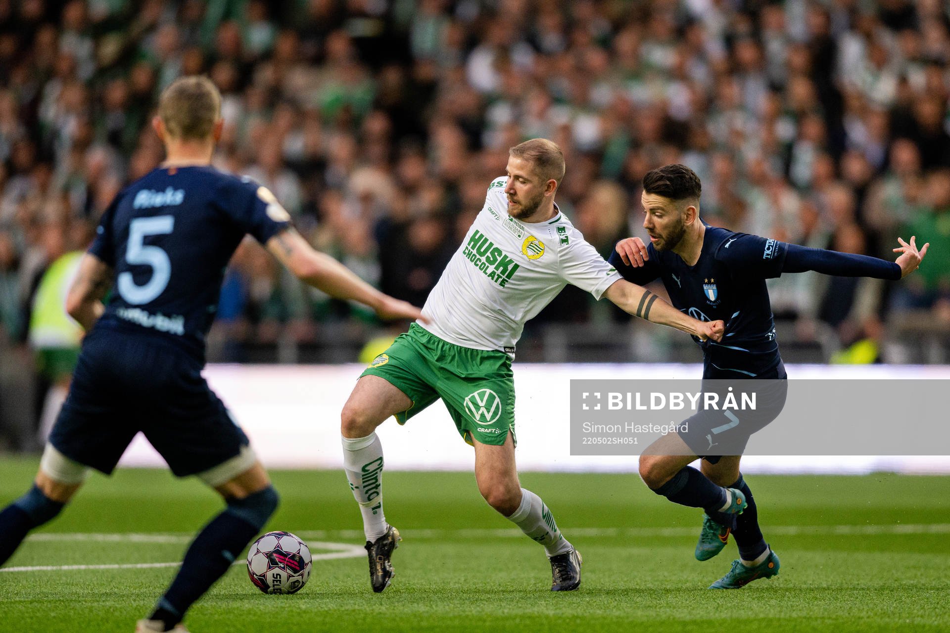 Hammarbys Darijan Bojanic och Malmö FFs Erdal Rakip