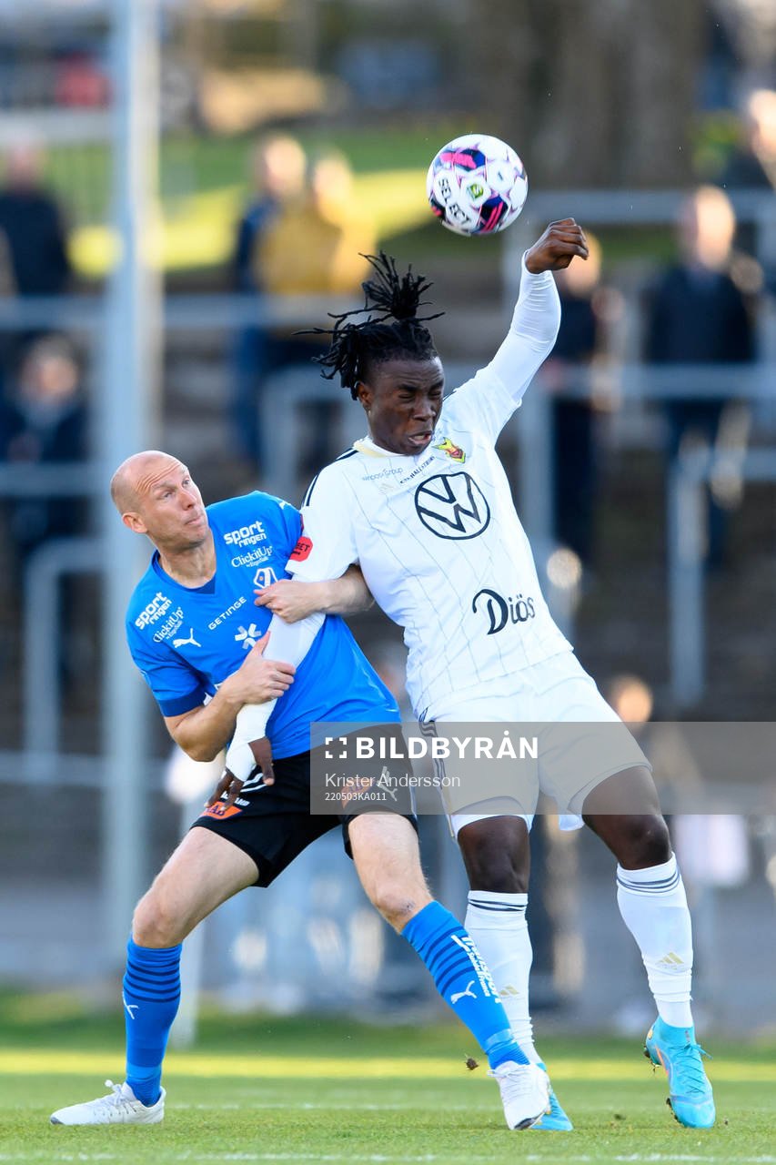 Halmstads Andreas Johansson och Östersunds Jordan Attah