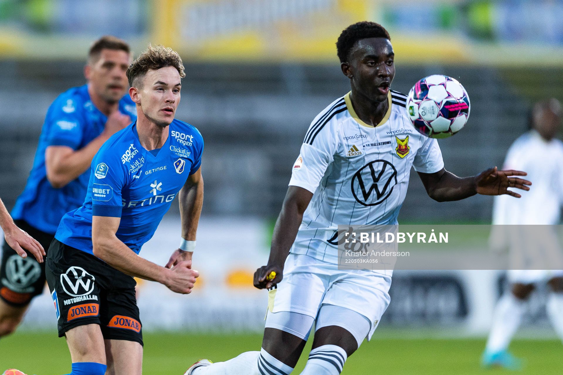 Halmstads Alexander Johansson och Östersunds Peter Amoran