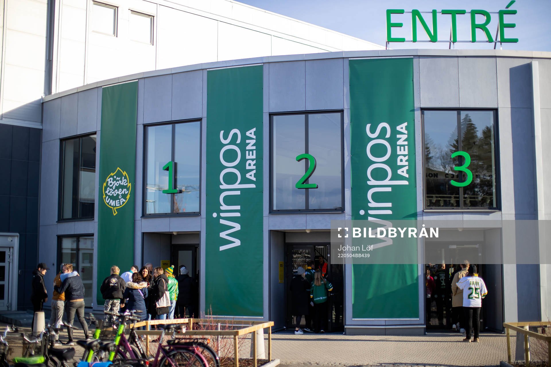 Winpos arena innan final sex i kvalet till SHL mellan