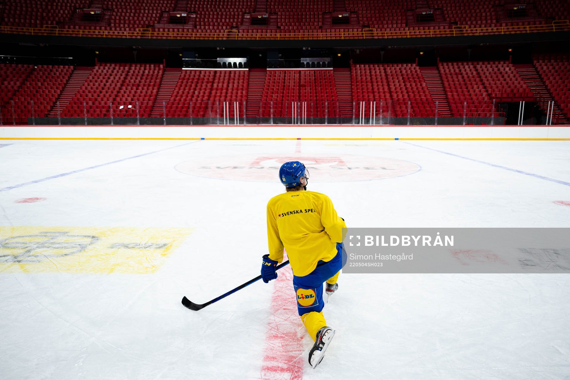 Calle Själin of the Swedish national ice hockey team