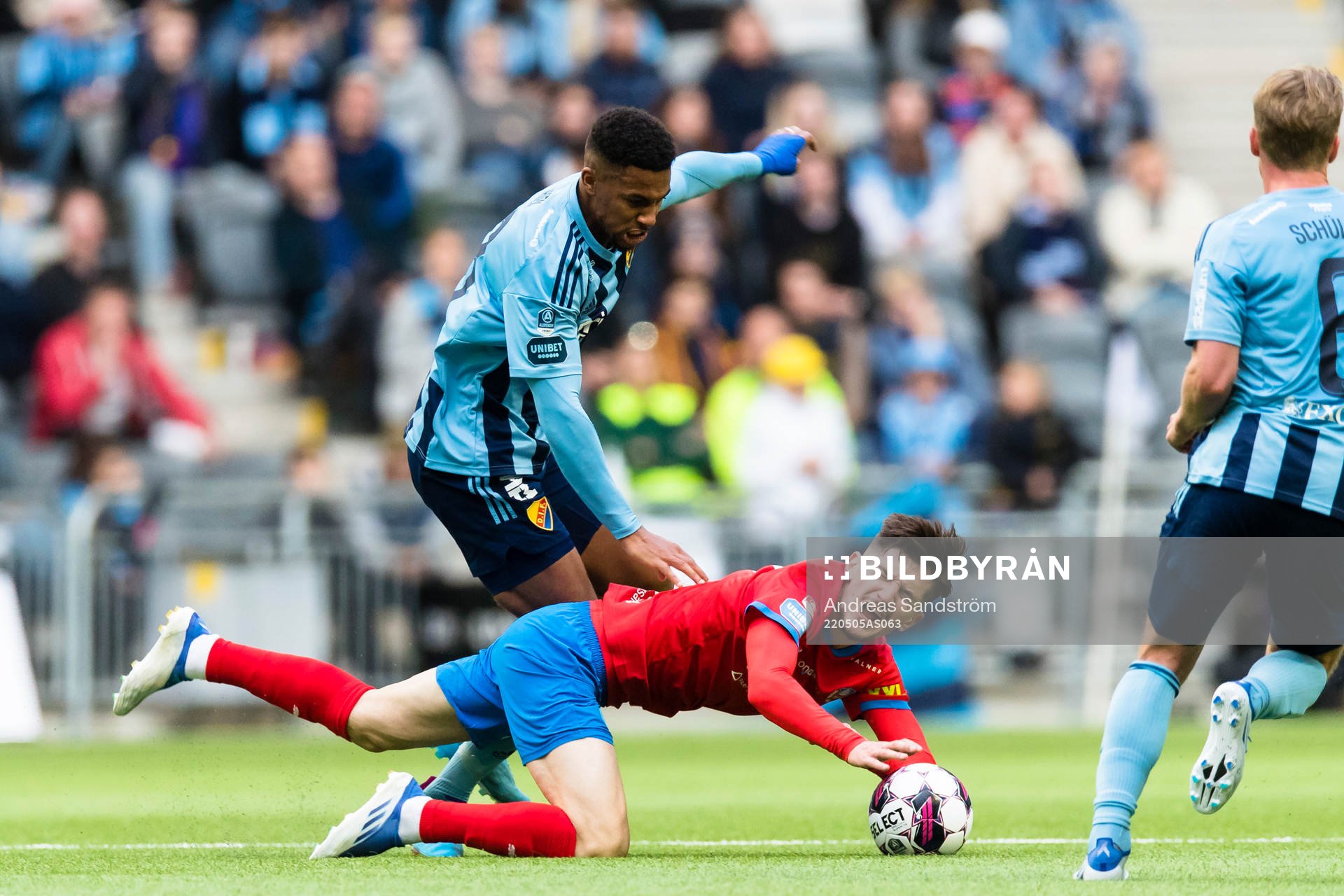 Djurgårdens Isak Hien