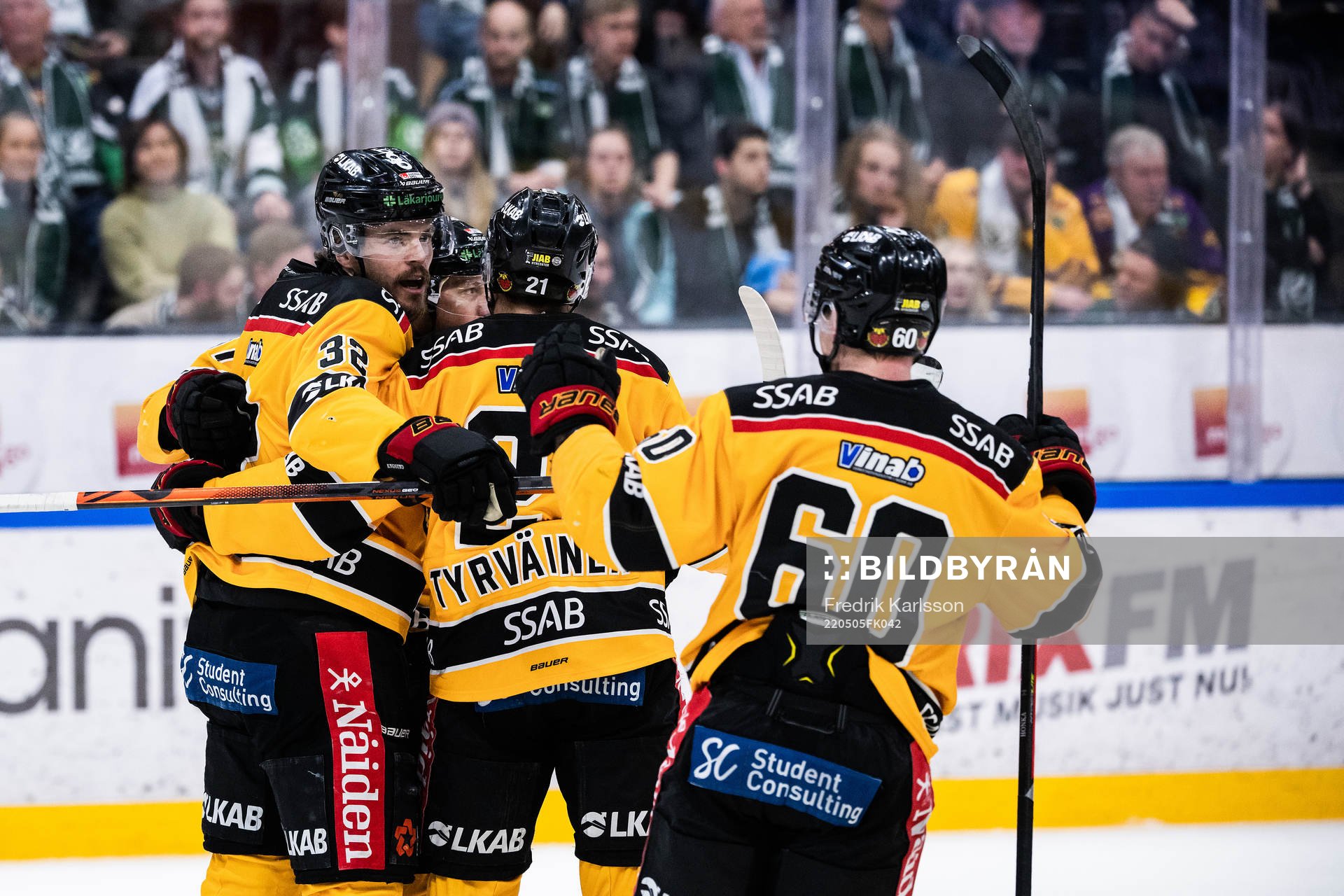 Luleås Oscar Engsund jublar