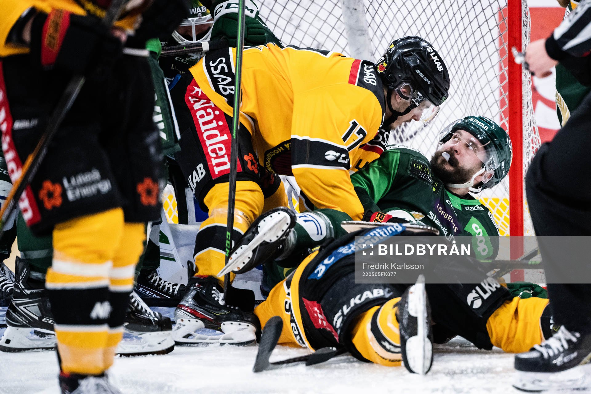 Luleås Isac Brännström och Färjestads Jesse Virtanen