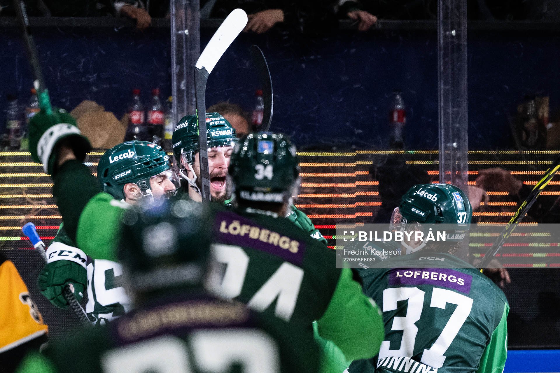 Färjestads Jesse Virtanen jublar