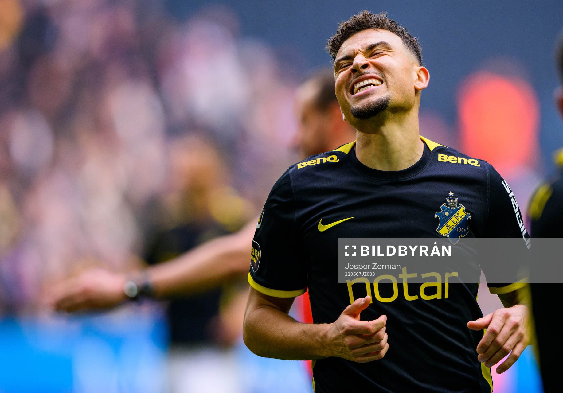 s Jordan Larsson deppar