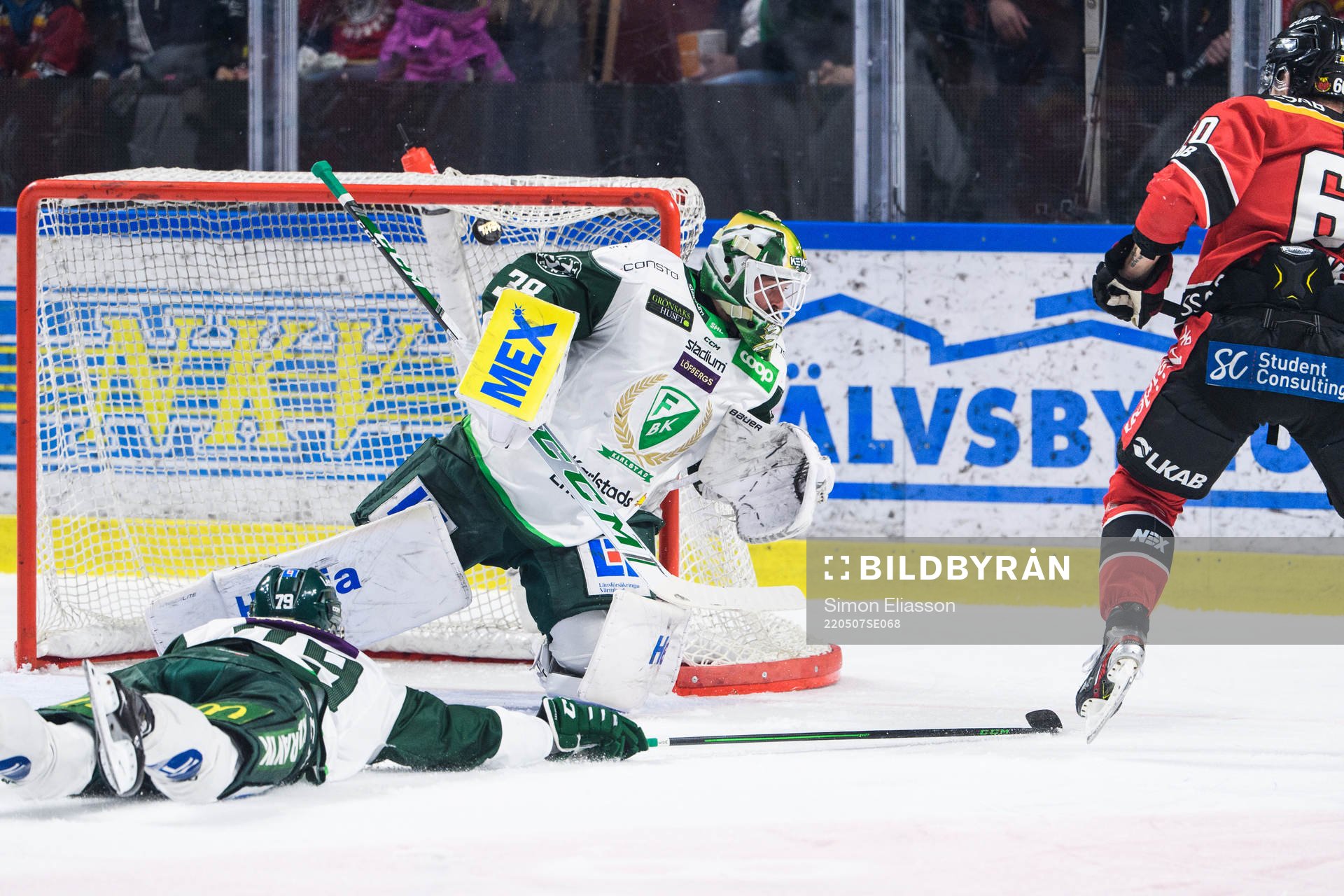 Luleås Julius Honka gör 1-0