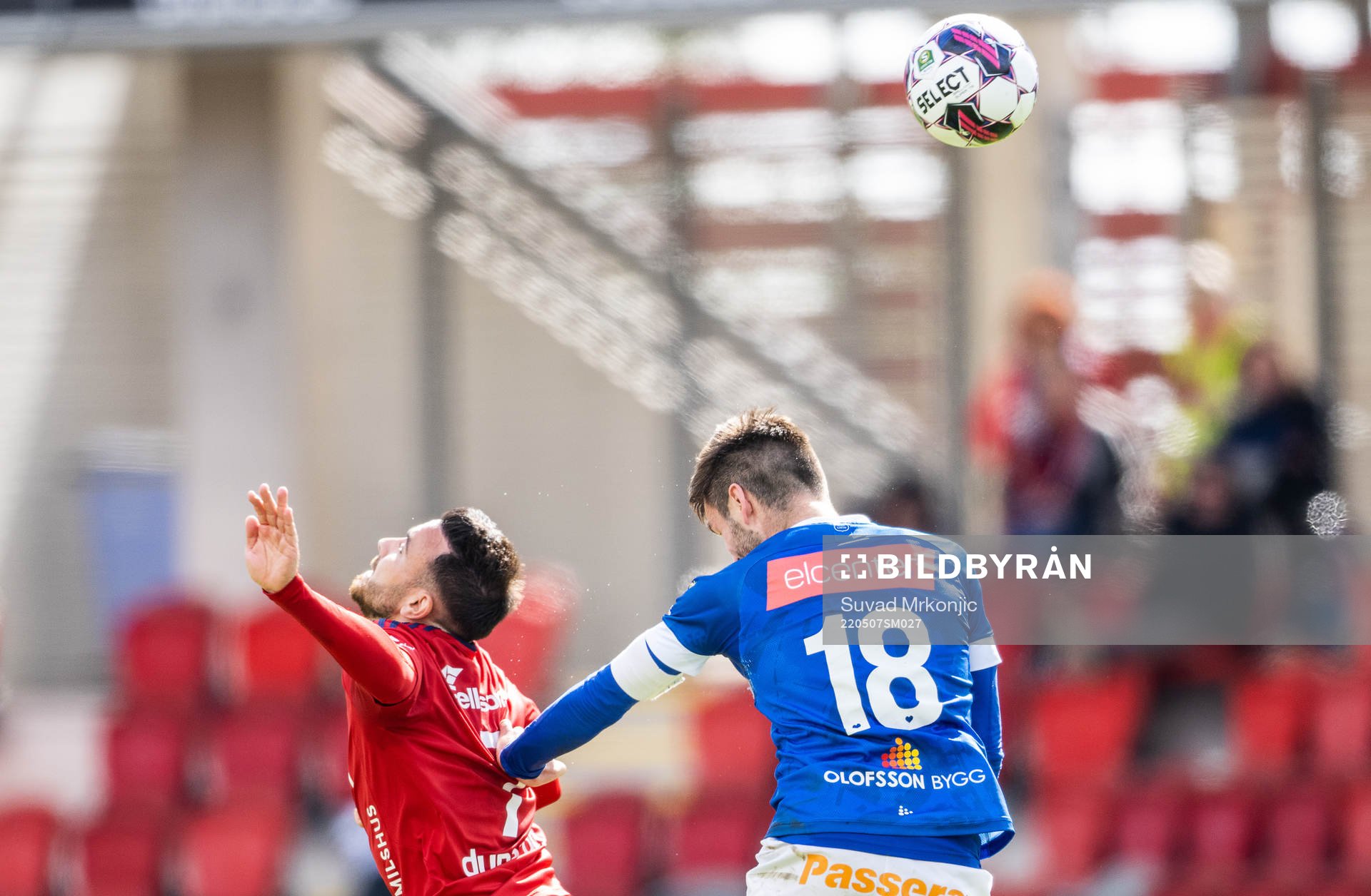 Östers Dzenis Kozica och Norrbys Ivo Dominik Pekalski