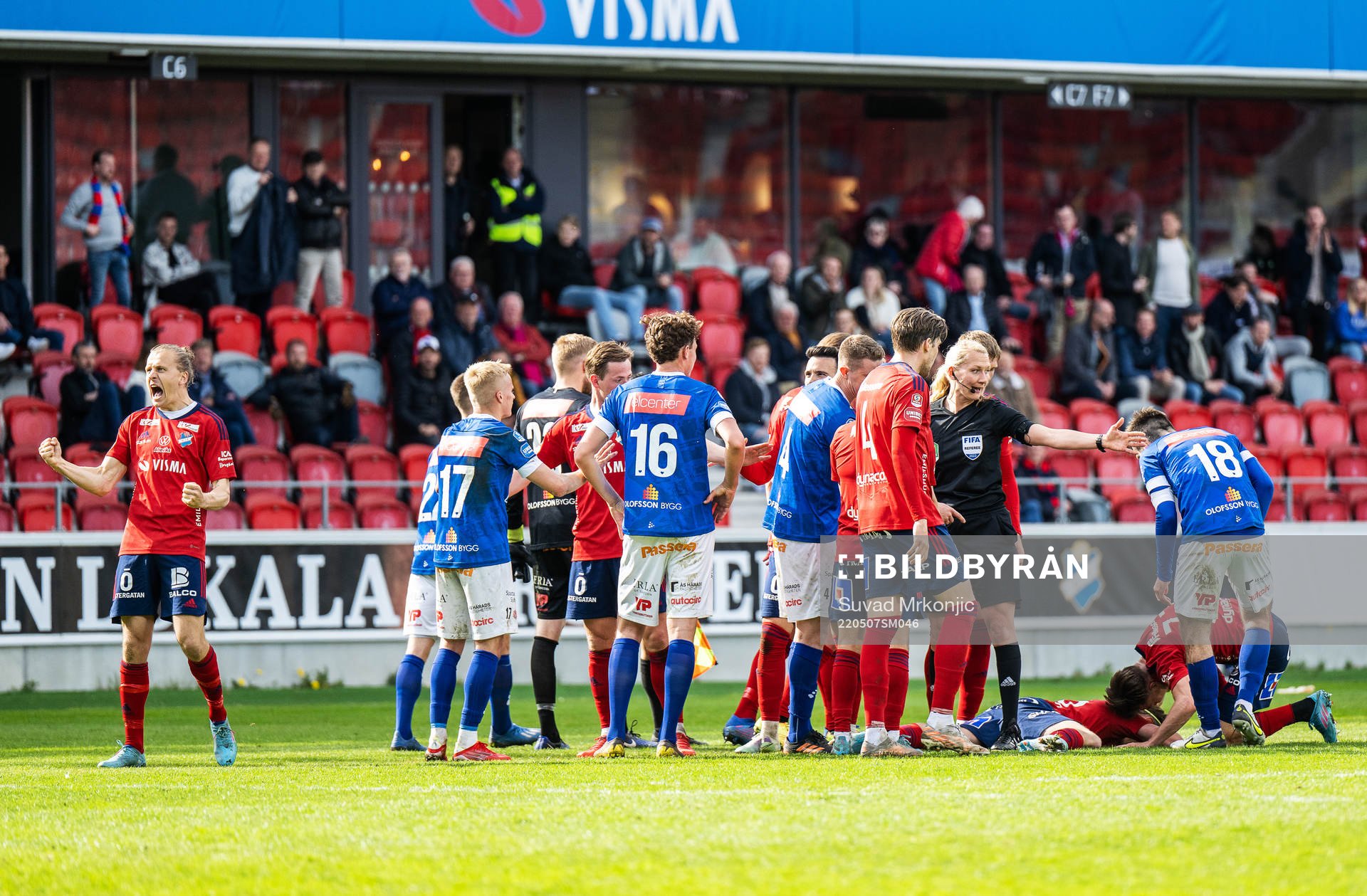 Bråk mellan Östers och Norrbys spelare