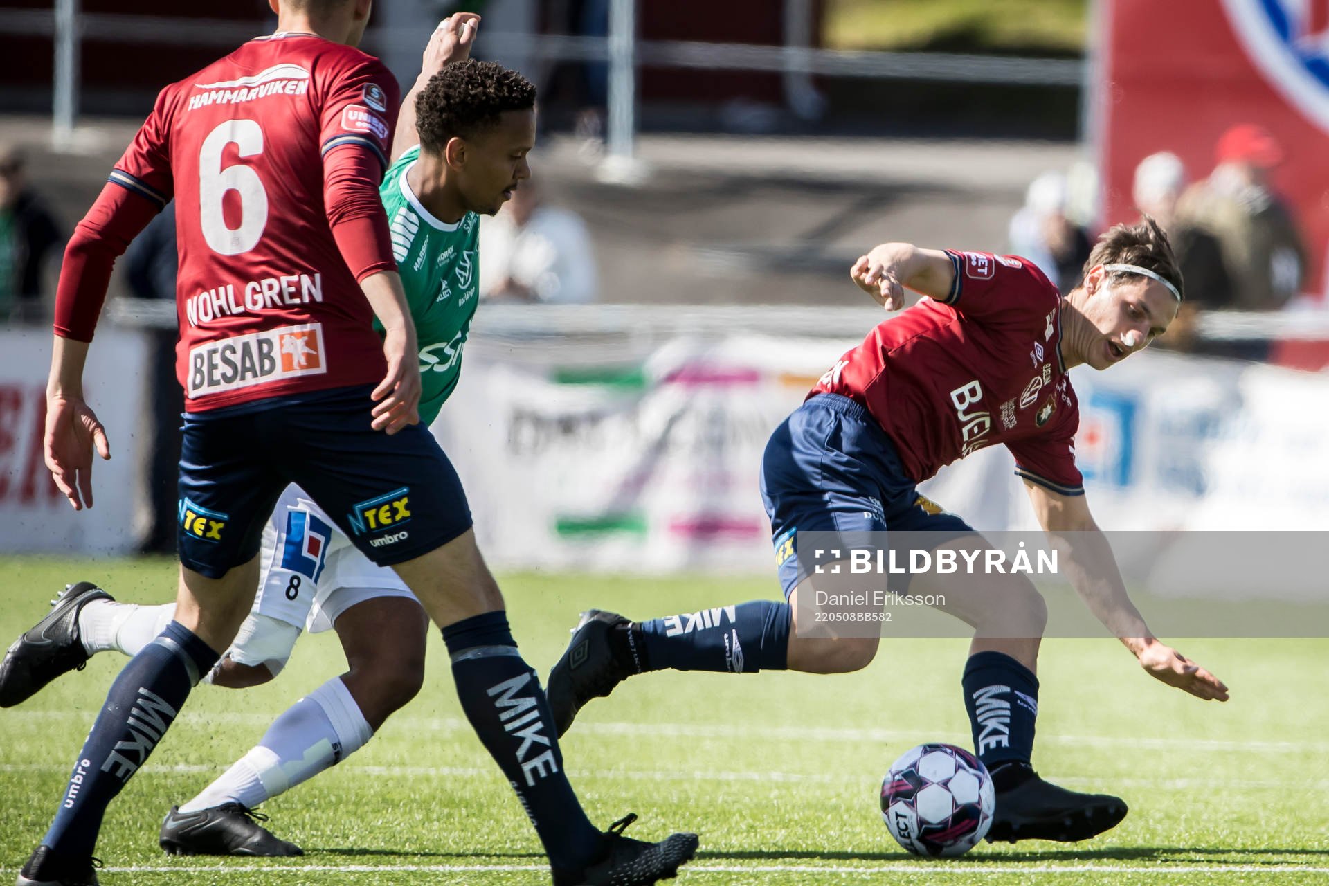 Brages Seth Kanteh Hellberg och Örgrytes Kevin Ackermann