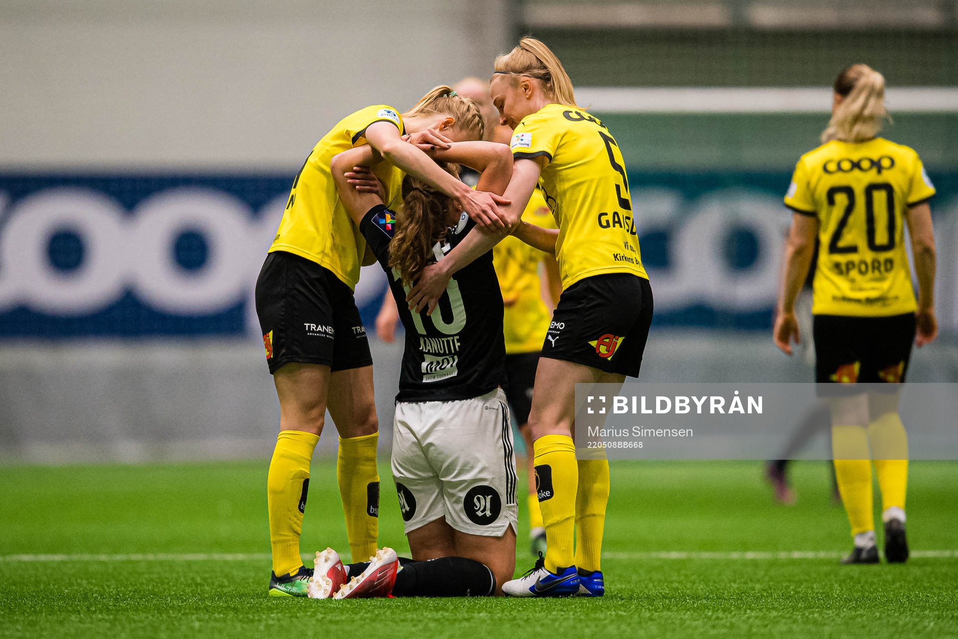 Sara Kanutte Sørensen Fornes of Rosenborg in pain