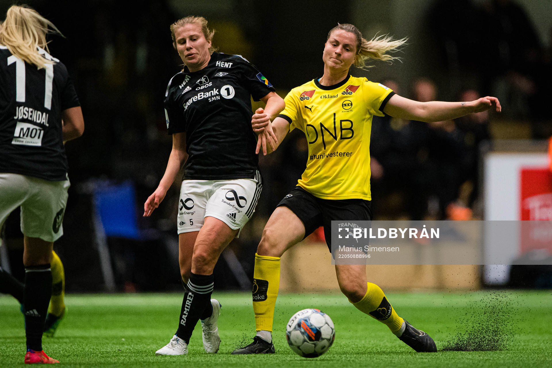 Cesilie Andreassen of Rosenborg and Ingrid Marie Karlsen Spord of LSK Kvinner during the Toppserien football match between LSK Kvinner and Rosenborg on May 8, 2022 in Lillestrøm.