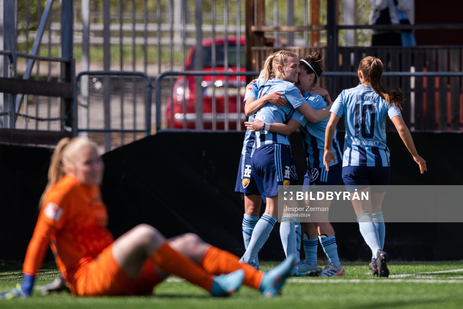 Djurgårdens Sara Olai , Hayley Dowd och Tilde Lindwall
