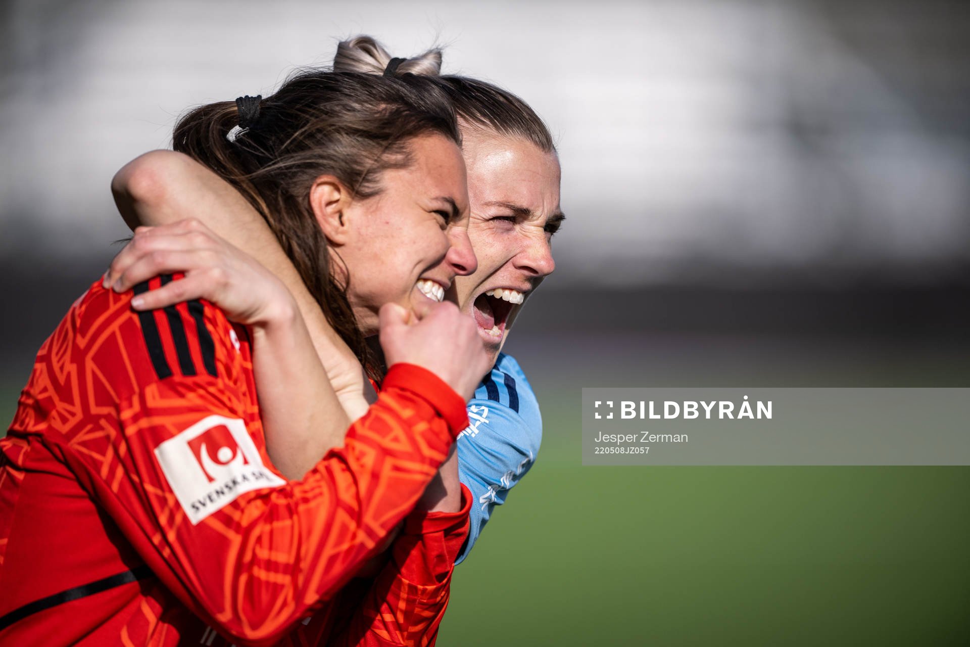 Djurgårdens målvakt Kelsey Daugherty och Emelie Lövgren