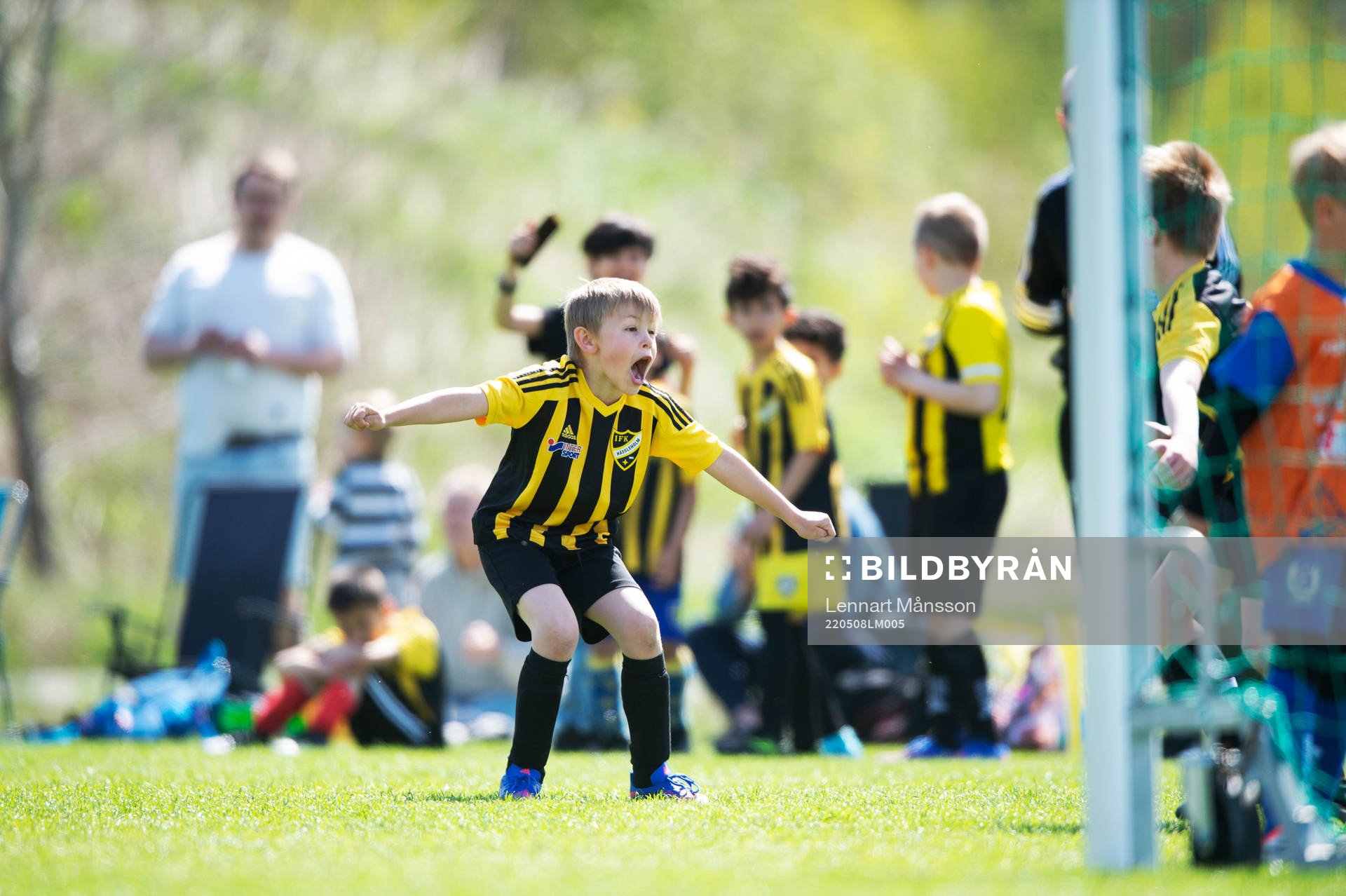i matchen för pojkar födda 2014 (U8) mellan IFK Hässleholm och Broby IF i Hässleholm 8 maj 2022.