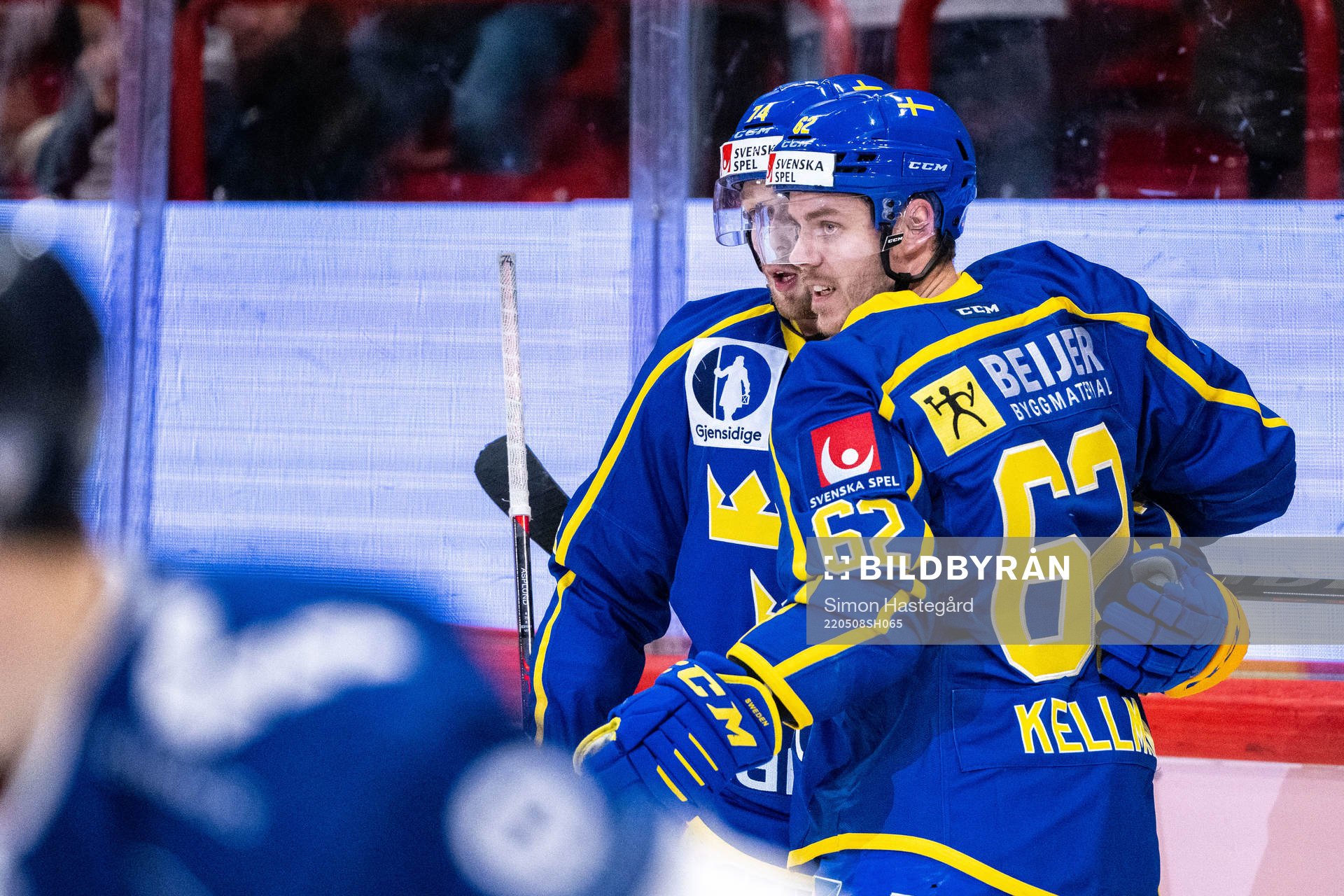 Rasmus Asplund and Joel Kellman of Sweden  celebrates 3-2d