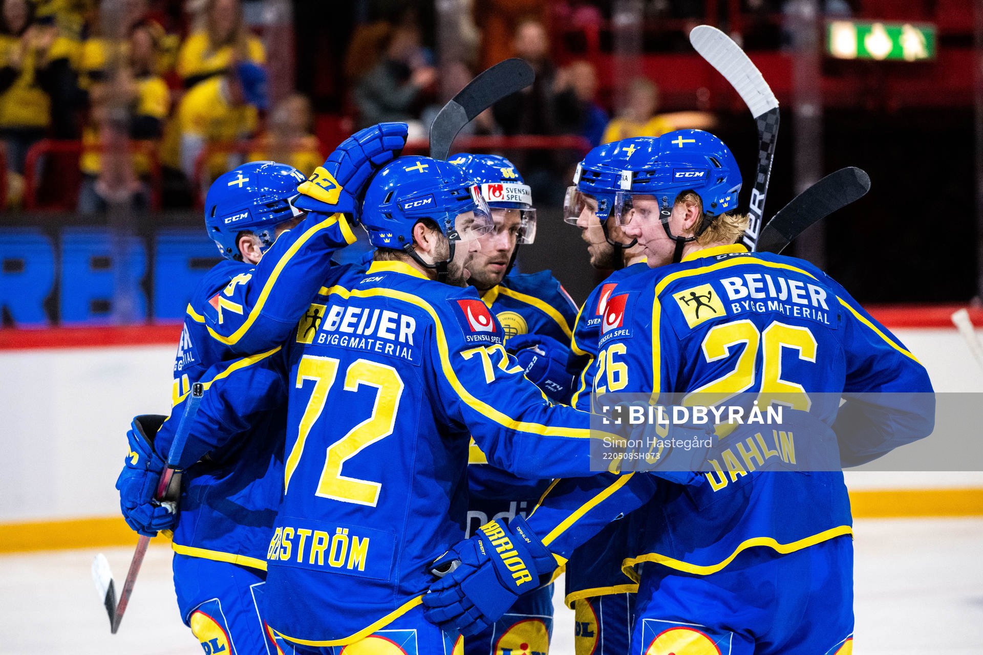Emil Bemström and Rasmus Dahlin of Sweden  celebrates 4-2