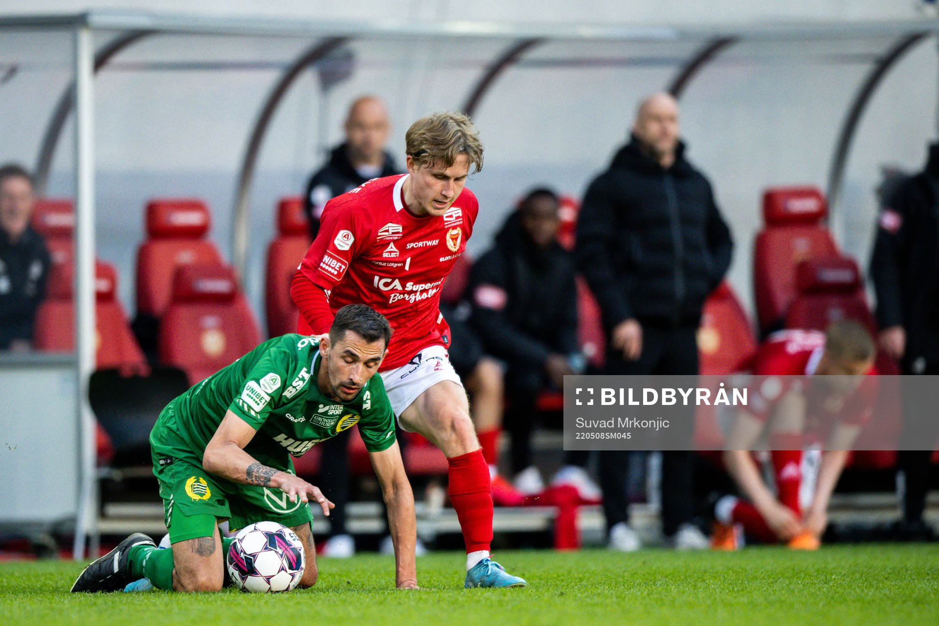 Hammarbys Loret Sadiku och Kalmars Victor Backman