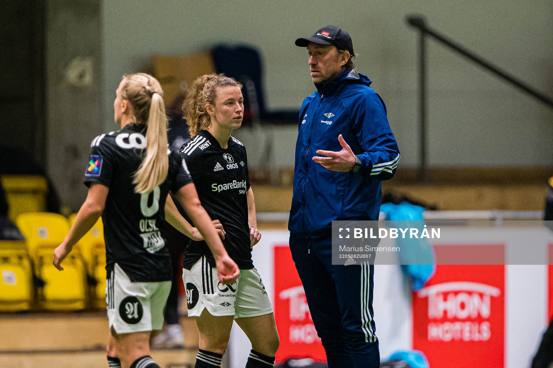 Synne Skinnes Hansen of Rosenborg and Steinar Lein, head