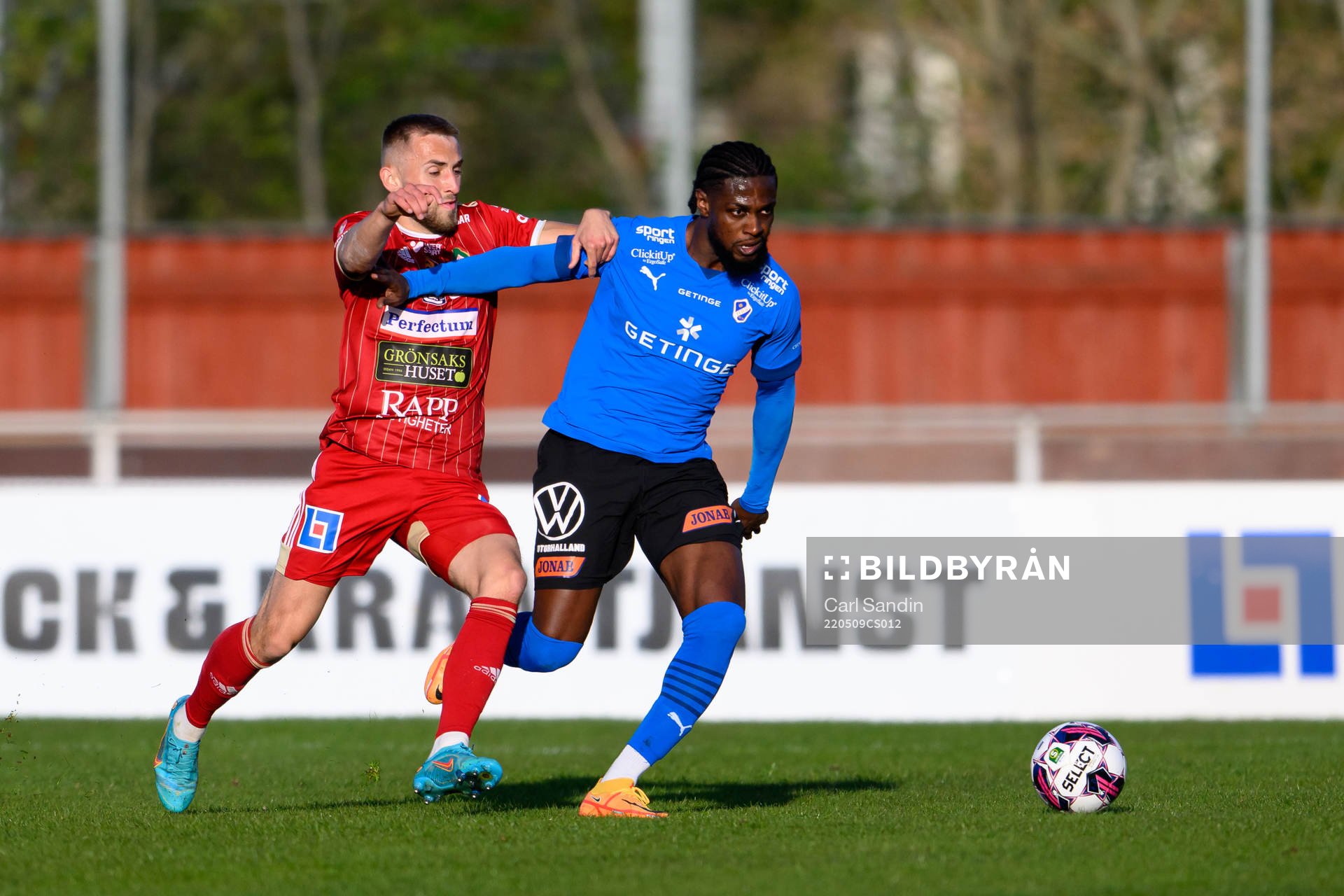 Skövdes Jack Cooper Love och Halmstads Joseph Baffo