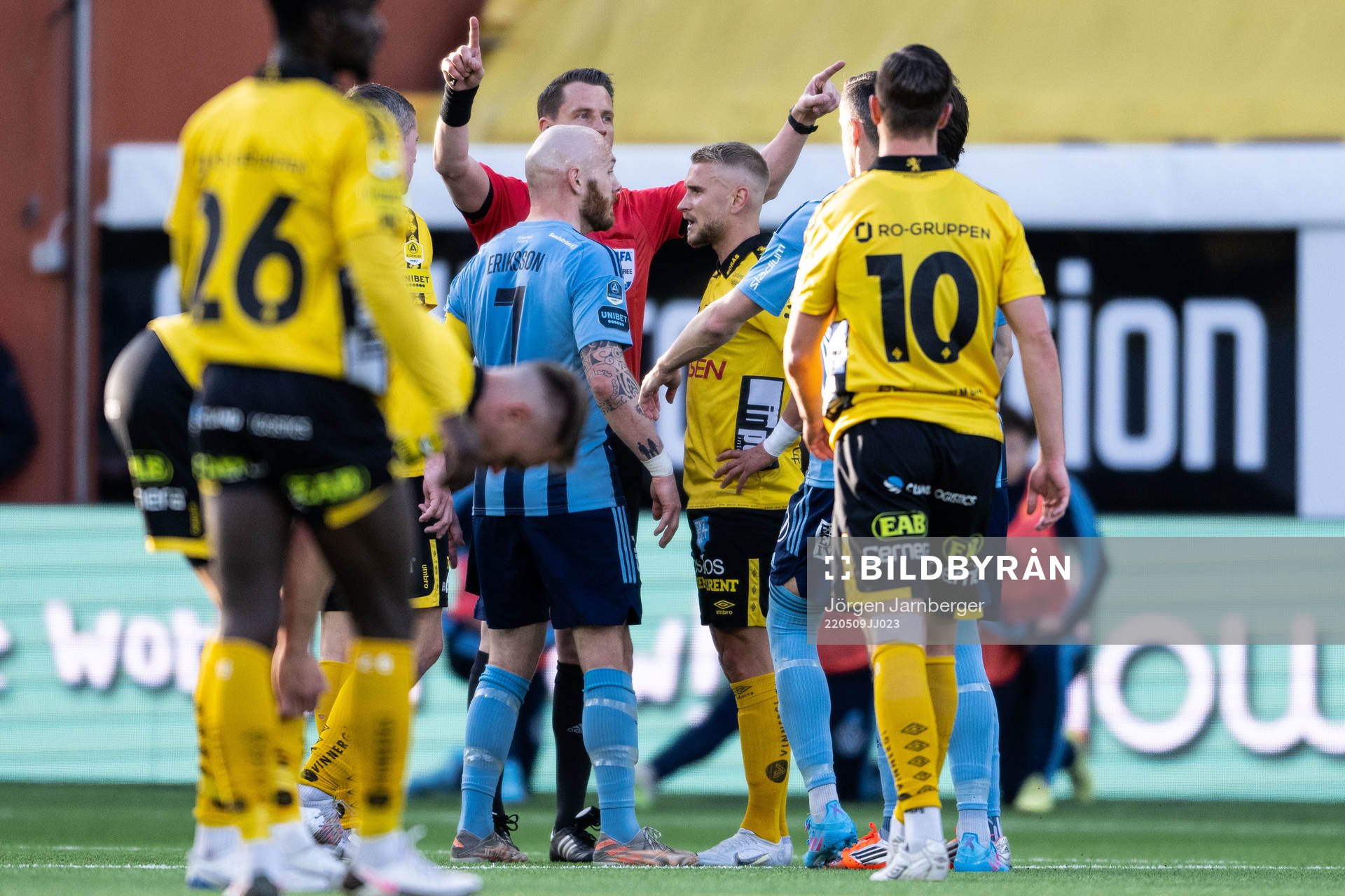 Djurgårdens Magnus Eriksson och Elfsborgs Rasmus Alm