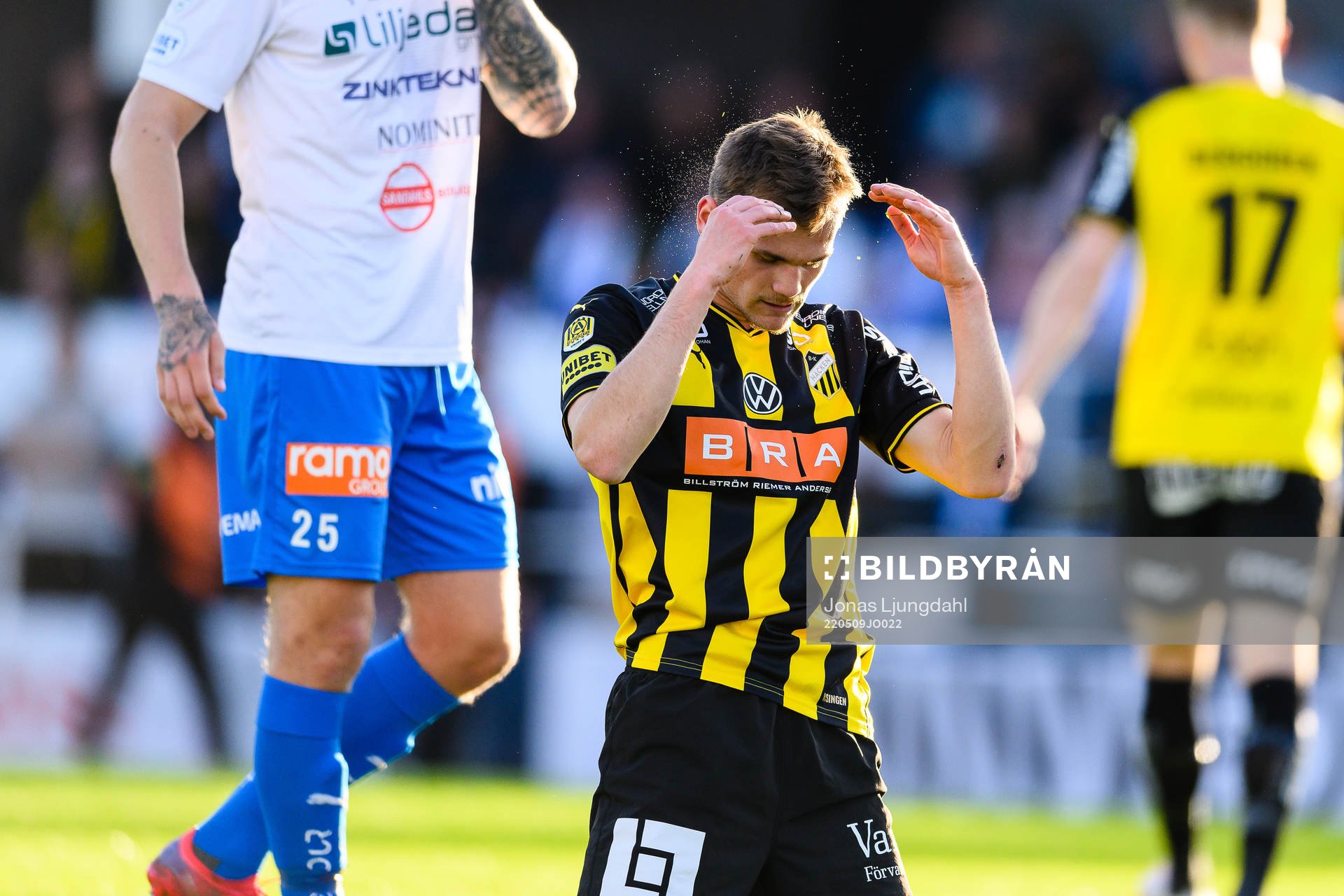 Häckens Oscar Uddenäs deppar