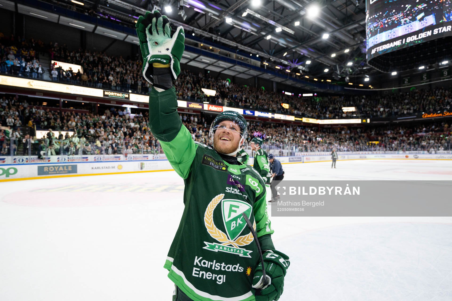 Färjestads Patrik Lundh jublar