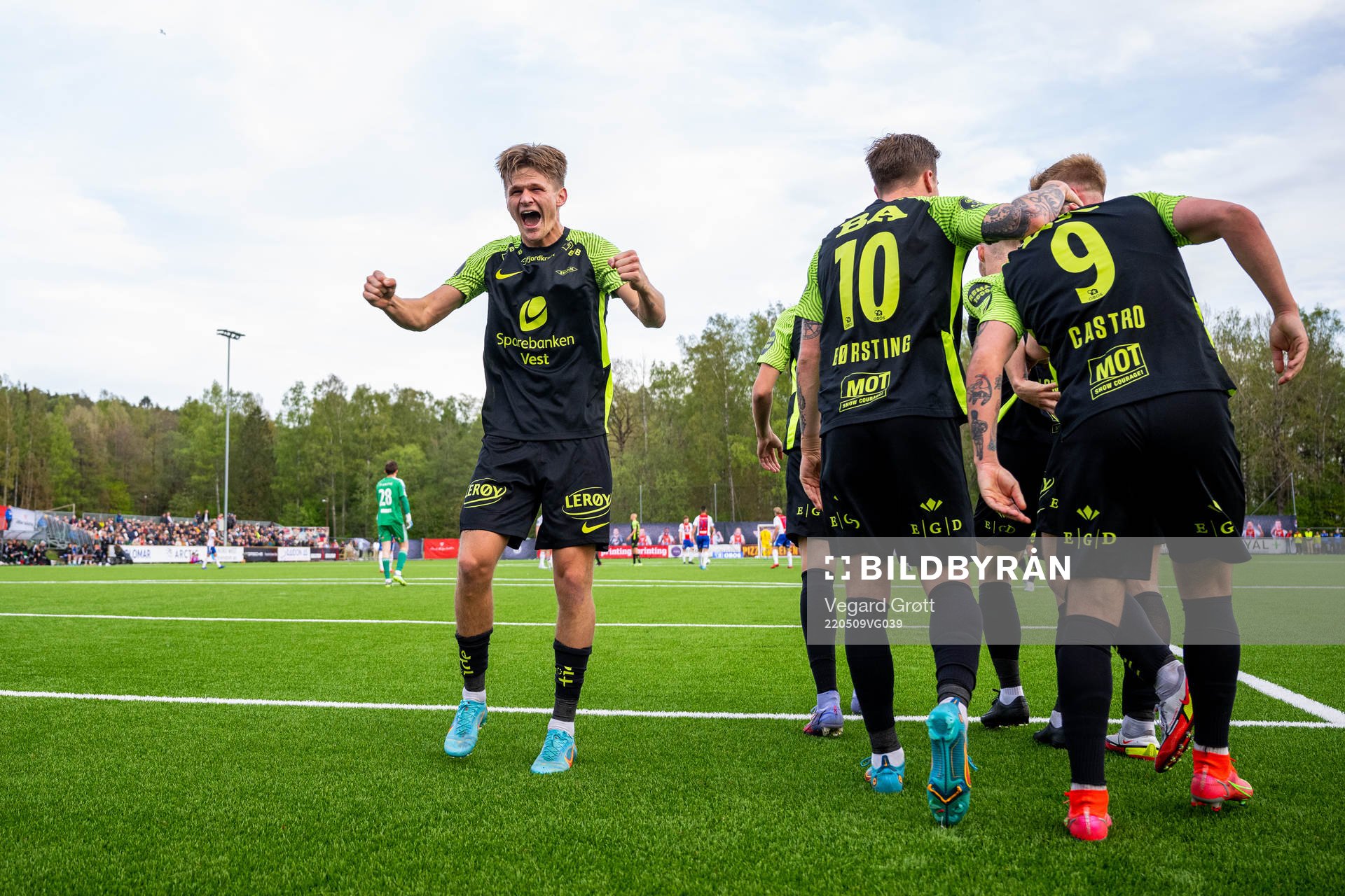 David Møller Wolfe of Brann celebrates after 1-3 during the OBOS-ligaen football match between KFUM and Brann on May 9, 2022 in Oslo. 