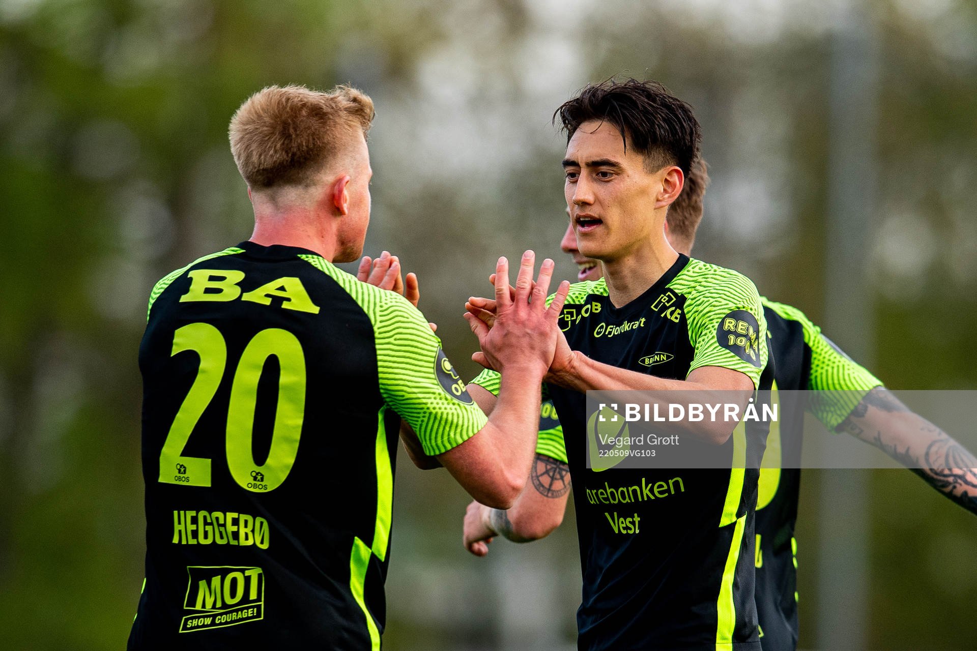 Aune Selland Heggebø of Brann celebrates with teammate