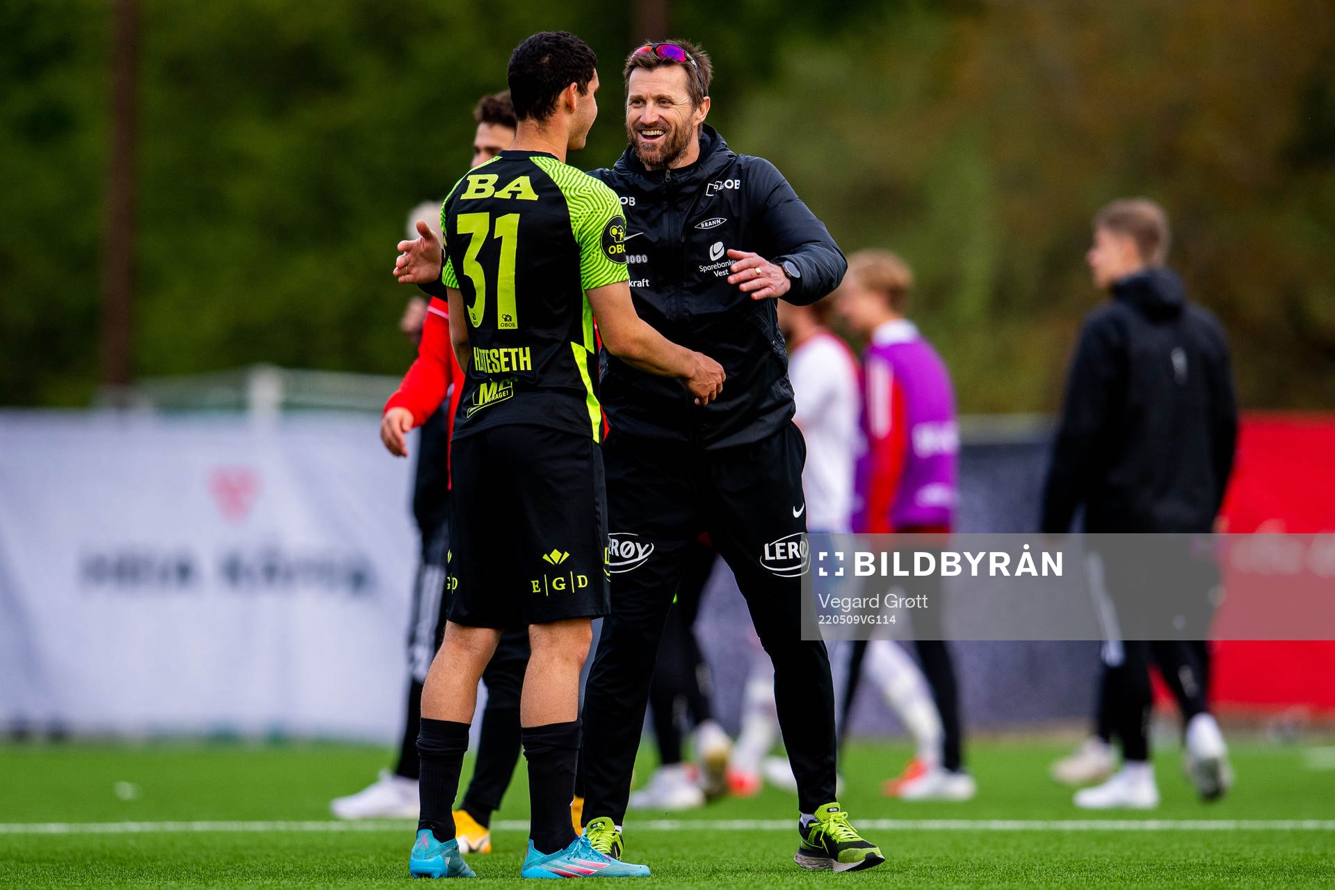 Isak Tomar Hjorteseth and Eirik Horneland, head coach of