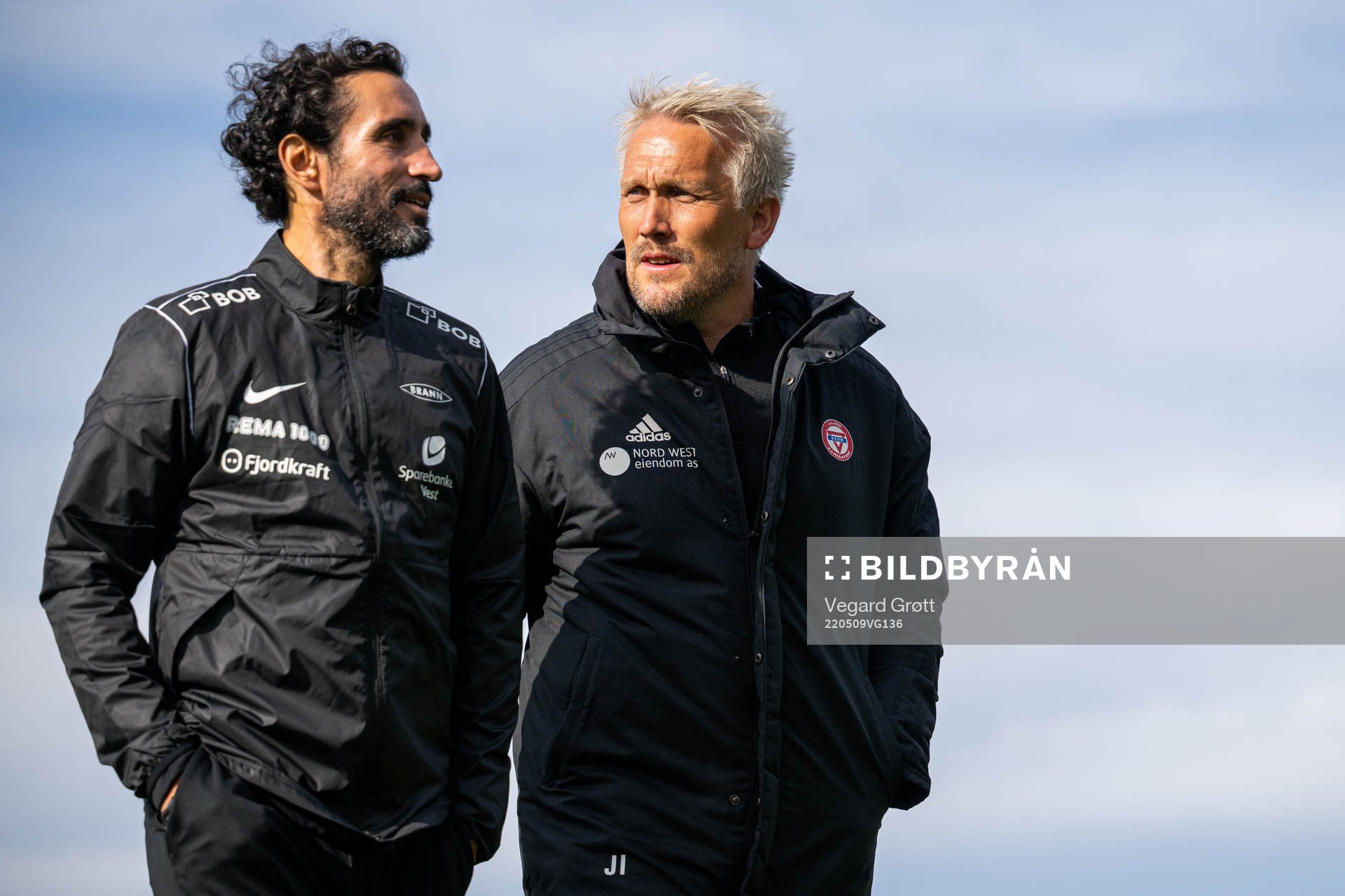 Hassan El Fakiri of Brann and Jørgen Isnes, head coach of