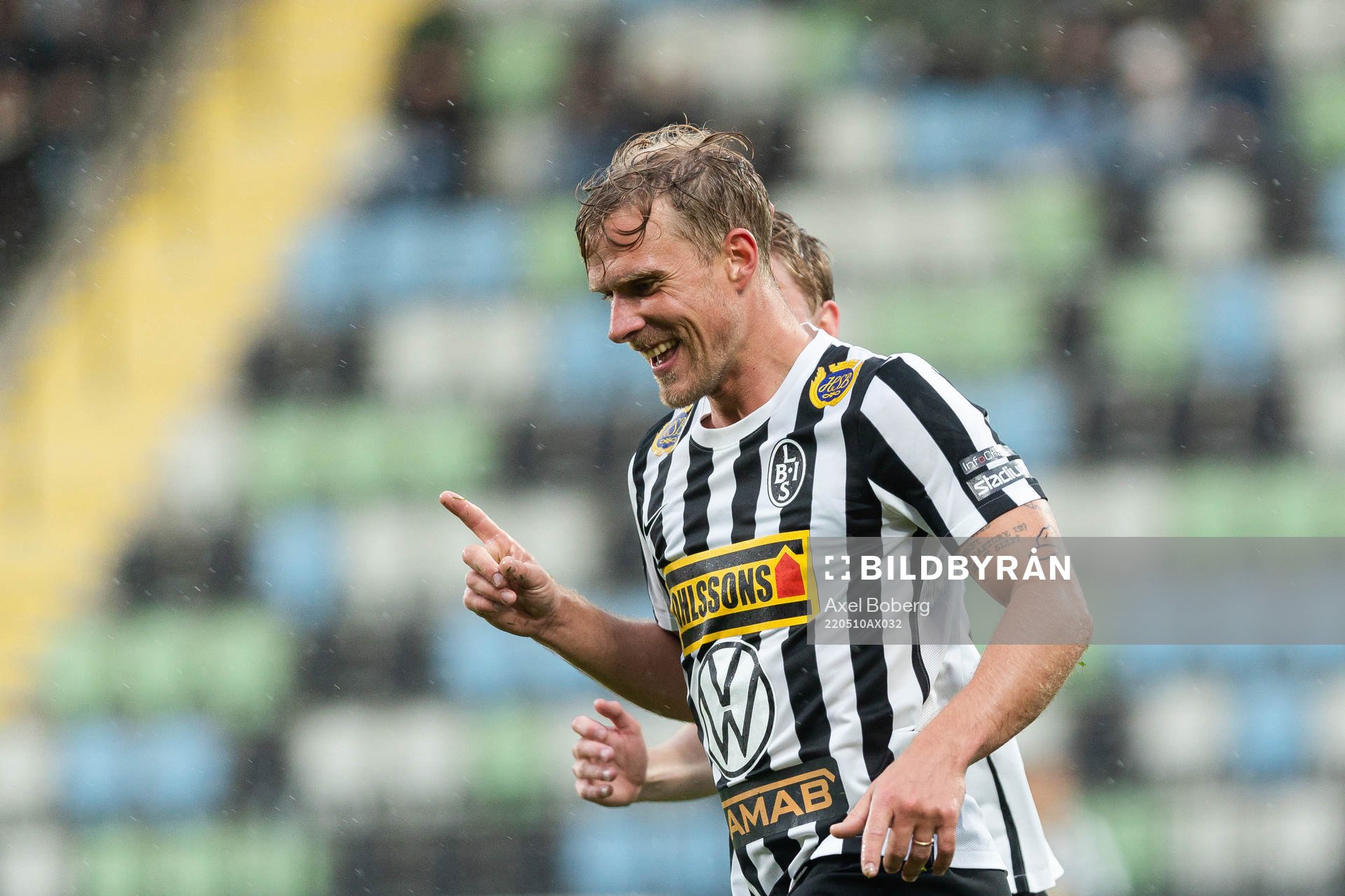 Landskronas Linus R Olsson jublar
