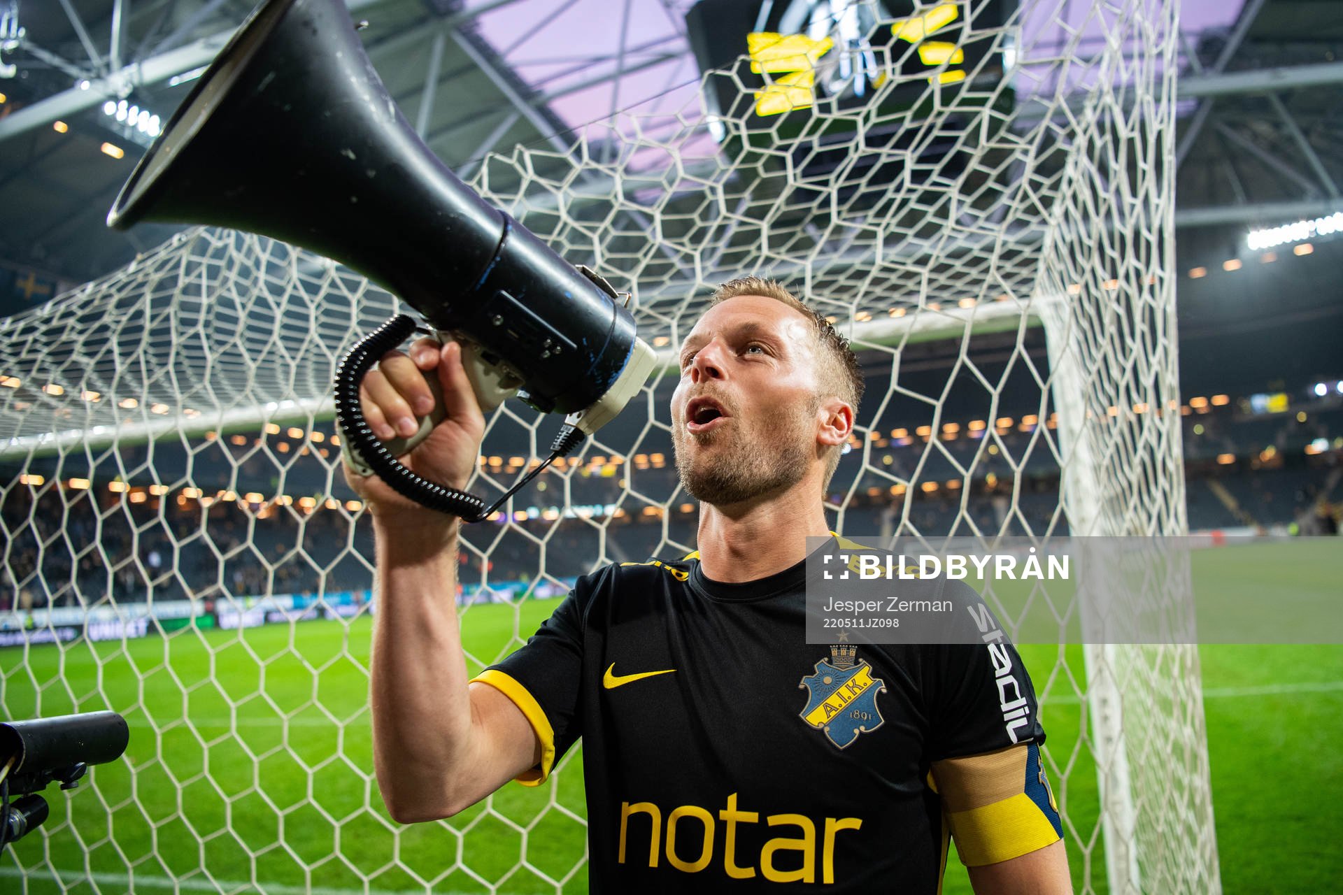 s Sebastian Larsson jublar