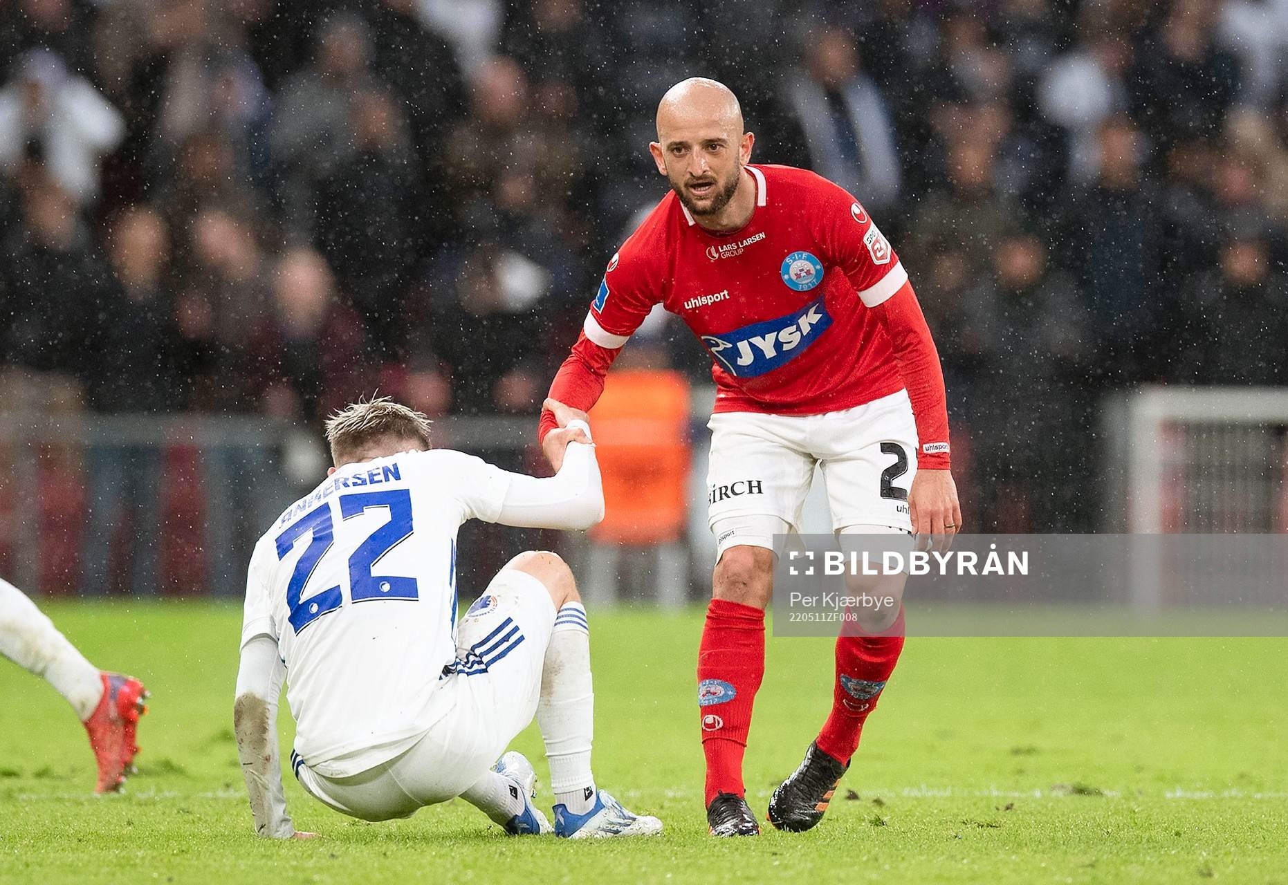 [DK=20220511: Peter Ankersen, FC København Robert Gojani,