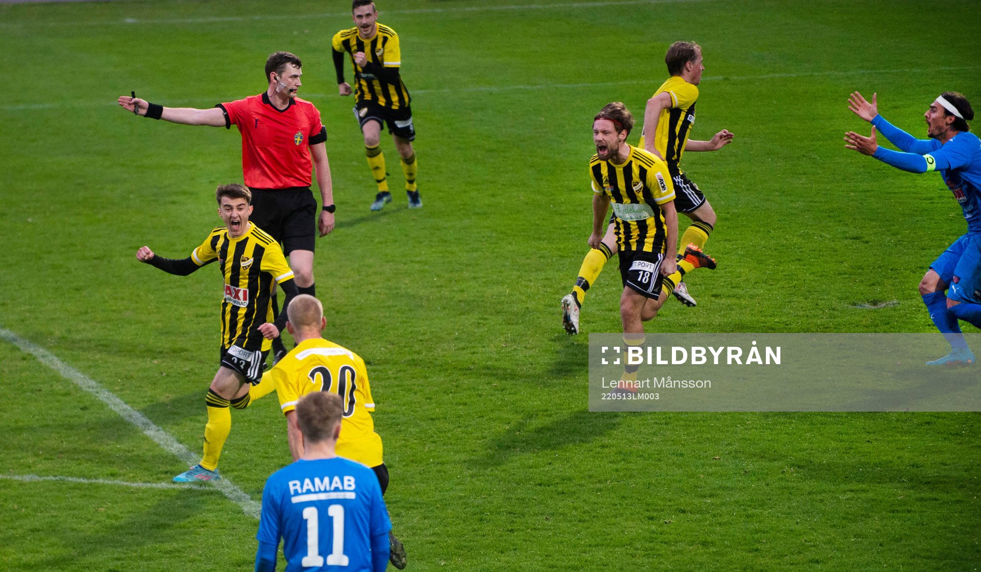 IFK Hässleholms Armin Culum har kvitterat i matchen i div.