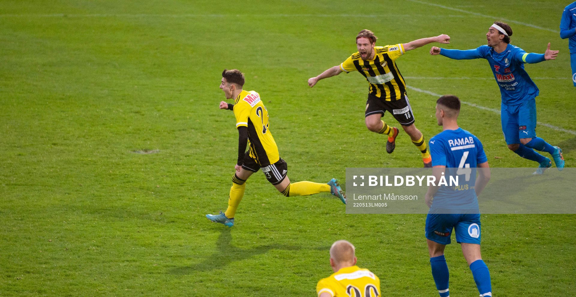 IFK Hässleholms Armin Culum har kvitterat i matchen i div.