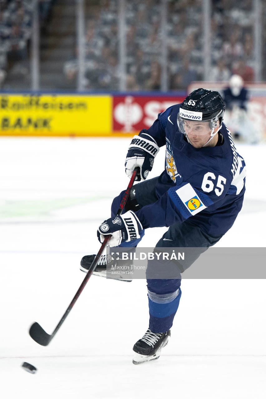 Saku Mäenalanen of Finland