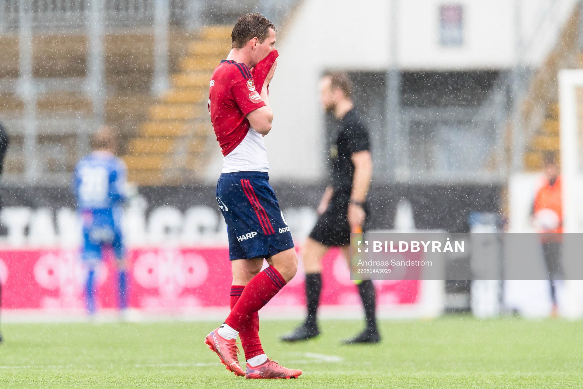 Östers Alex Thor Hauksson deppar