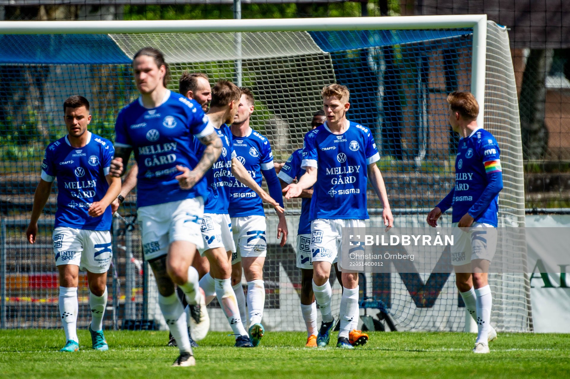 Trelleborgs Fritiof Björkén jublar med lagkamraterna