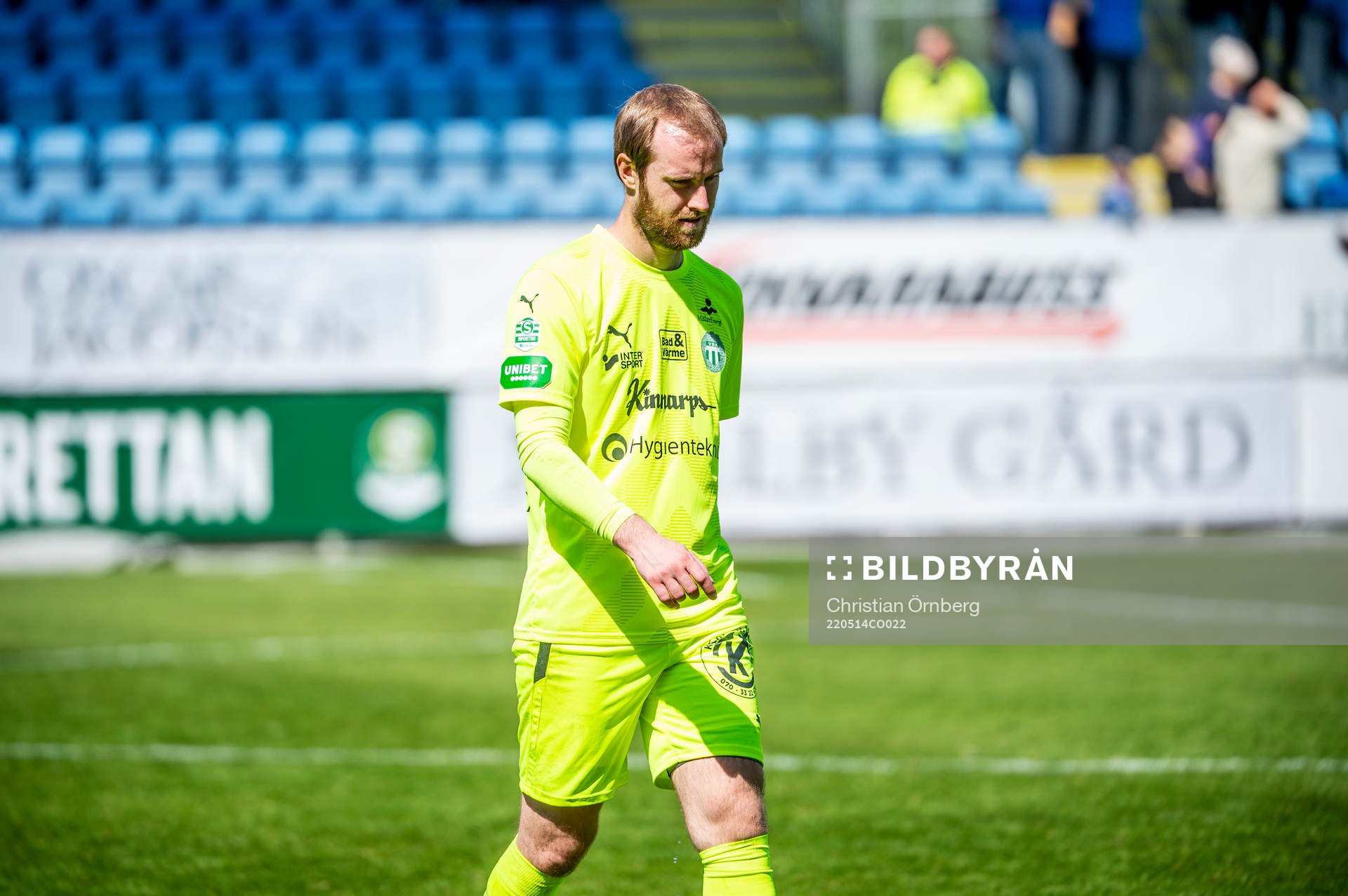 Västerås målvakt Daniel Svensson deppar