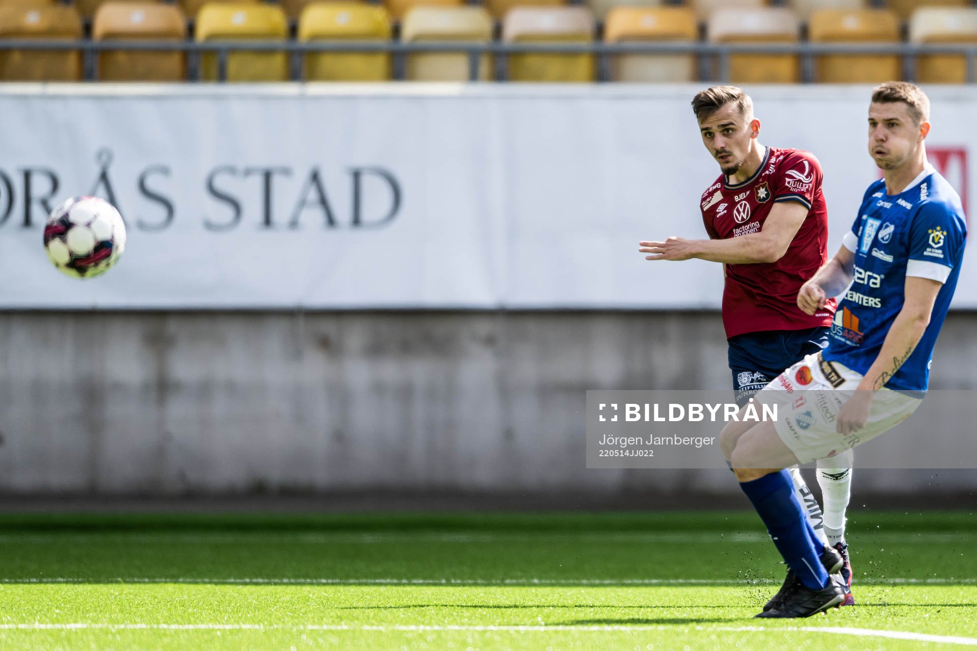 Örgrytes Ajdin Zeljkovic och Norrbys Alexander Salo