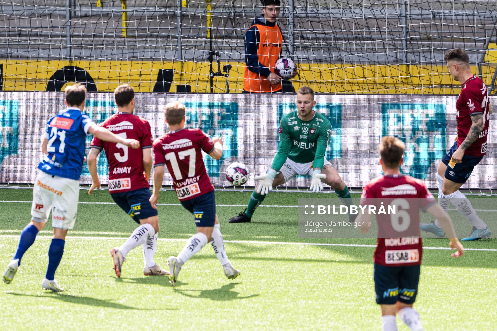 Örgrytes målvakt Robin Wallinder