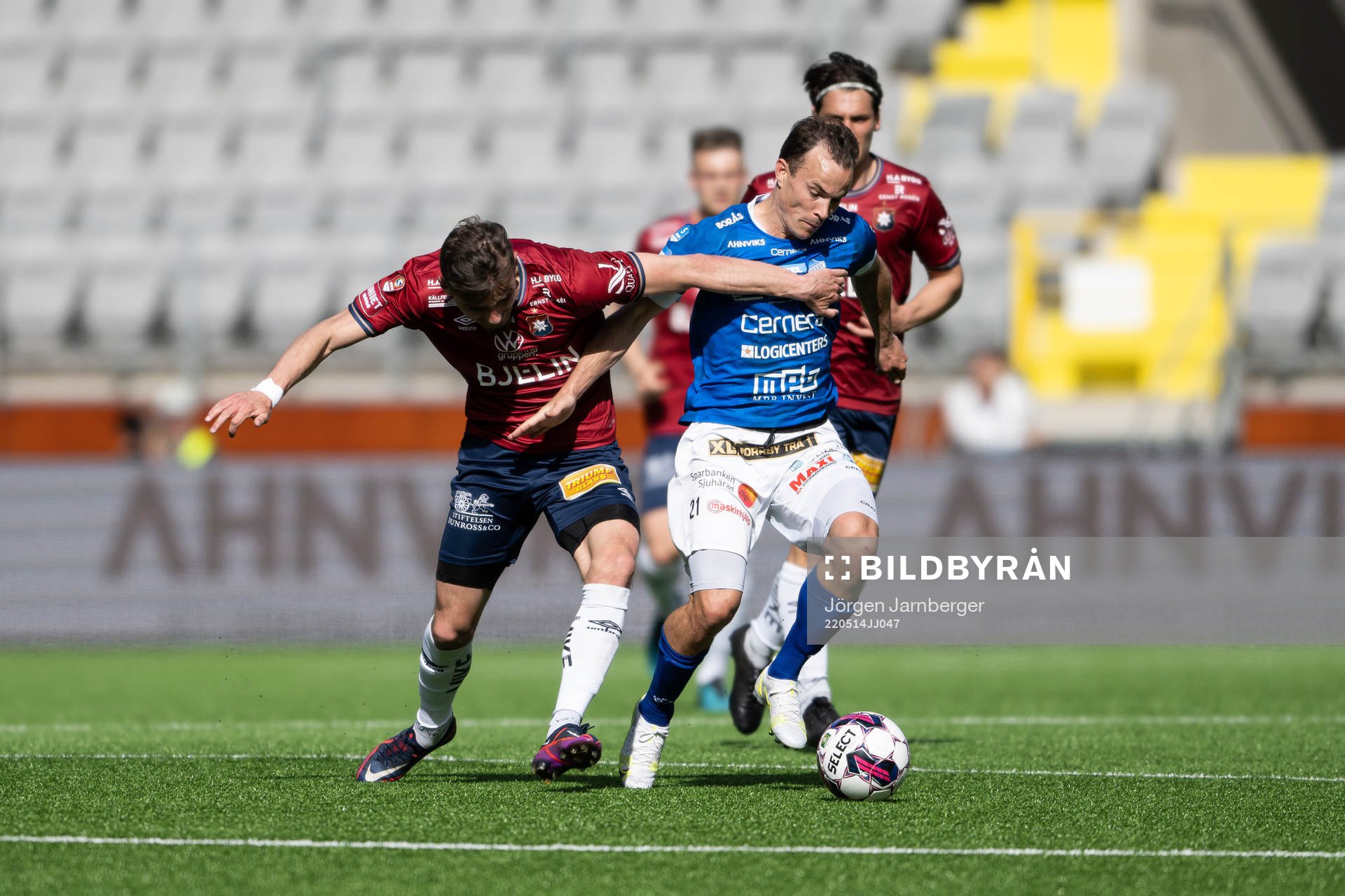 Örgrytes Ajdin Zeljkovic och Norrbys Anton Wede