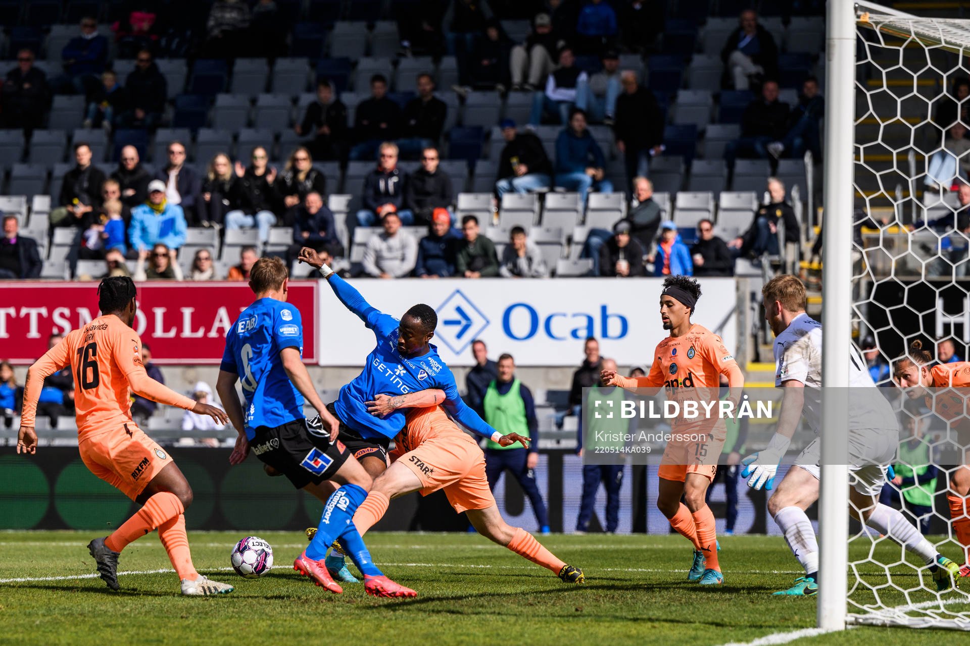 Halmstads Sadat Karim gör 2-1