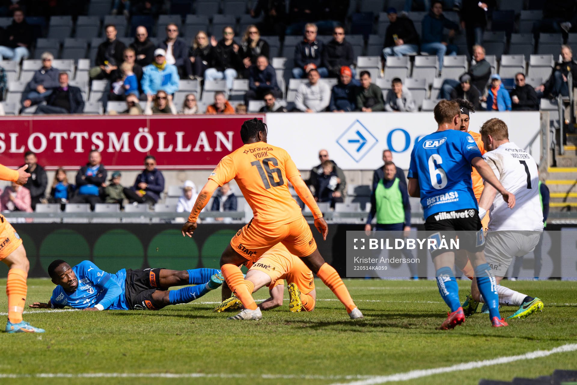 Halmstads Sadat Karim gör 1-1