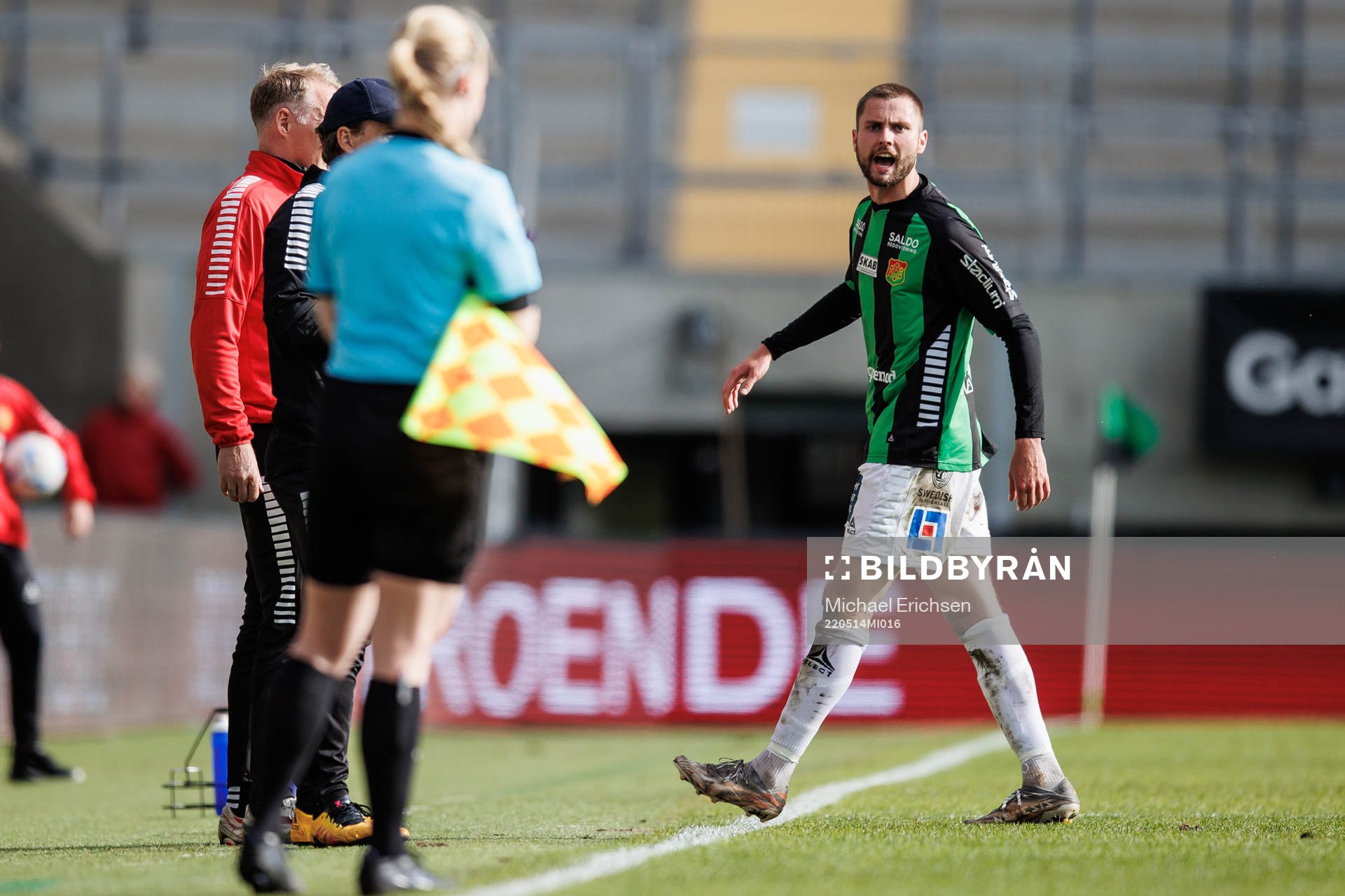 GAIS Axel Norén reagerar mot domaren